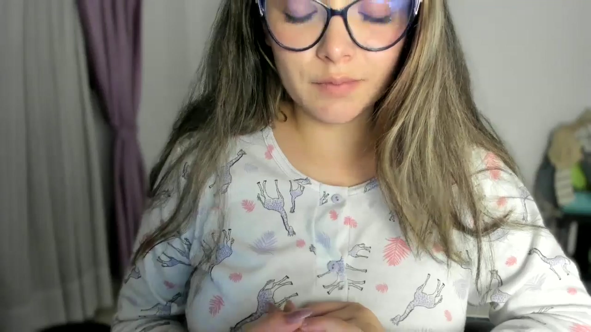 Gallery image thumbnail from Angel98_'s myfreecams stream on, 10/29/2025, 03:26 image 20 of 20