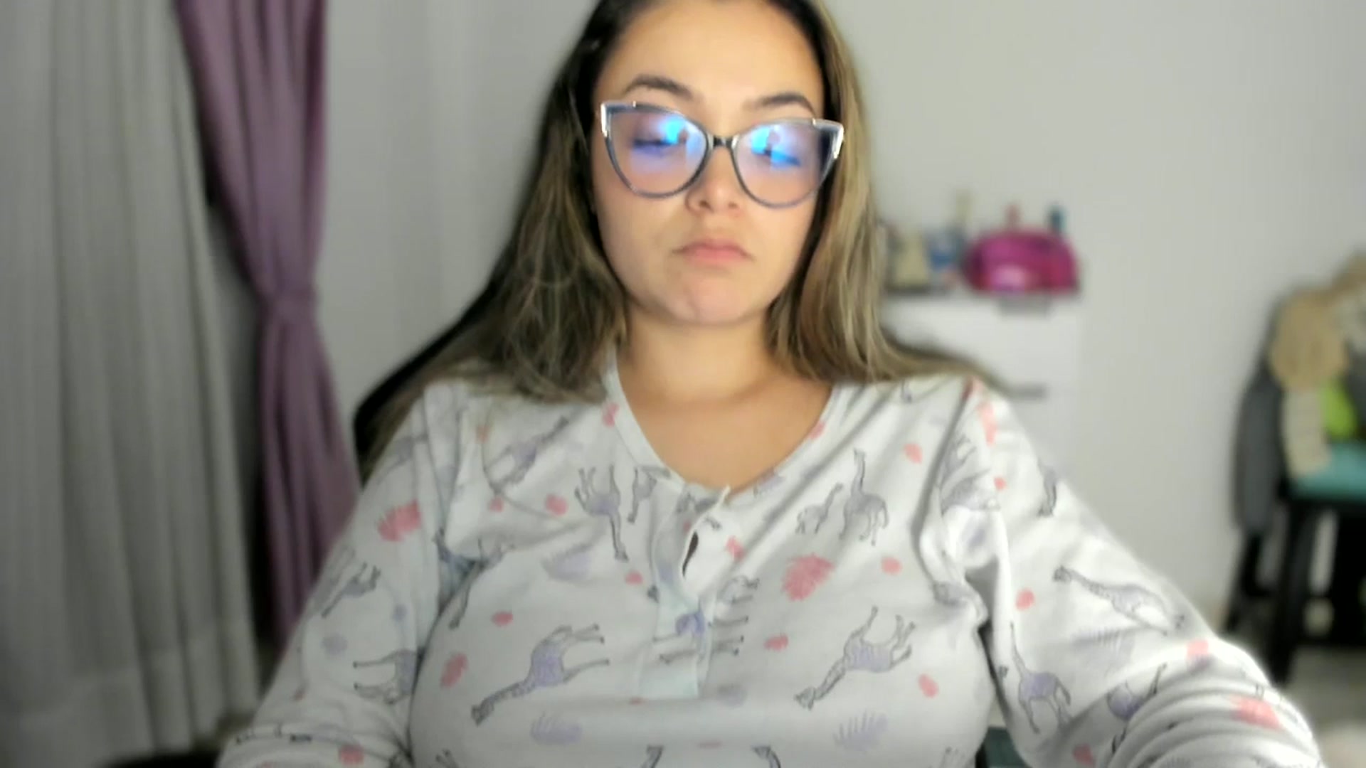 Gallery image thumbnail from Angel98_'s myfreecams stream on, 10/29/2025, 03:26 image 3 of 20