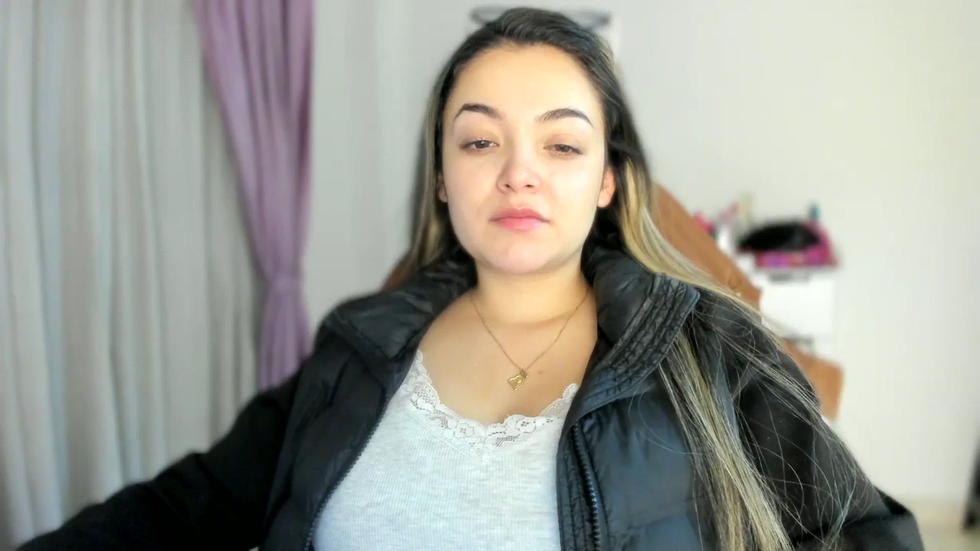 Gallery image thumbnail from Angel98_'s myfreecams stream on, 11/10/2025, 24:47 image 20 of 20