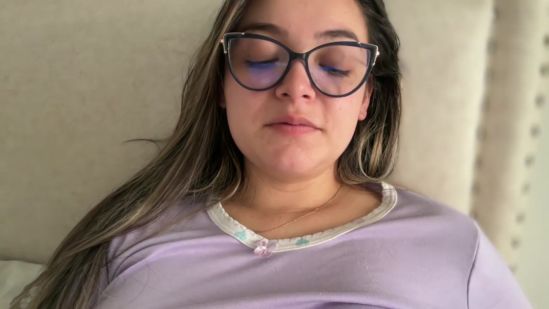 Gallery image thumbnail from Angel98_'s myfreecams stream on, 12/24/2025, 14:47 image 1 of 20