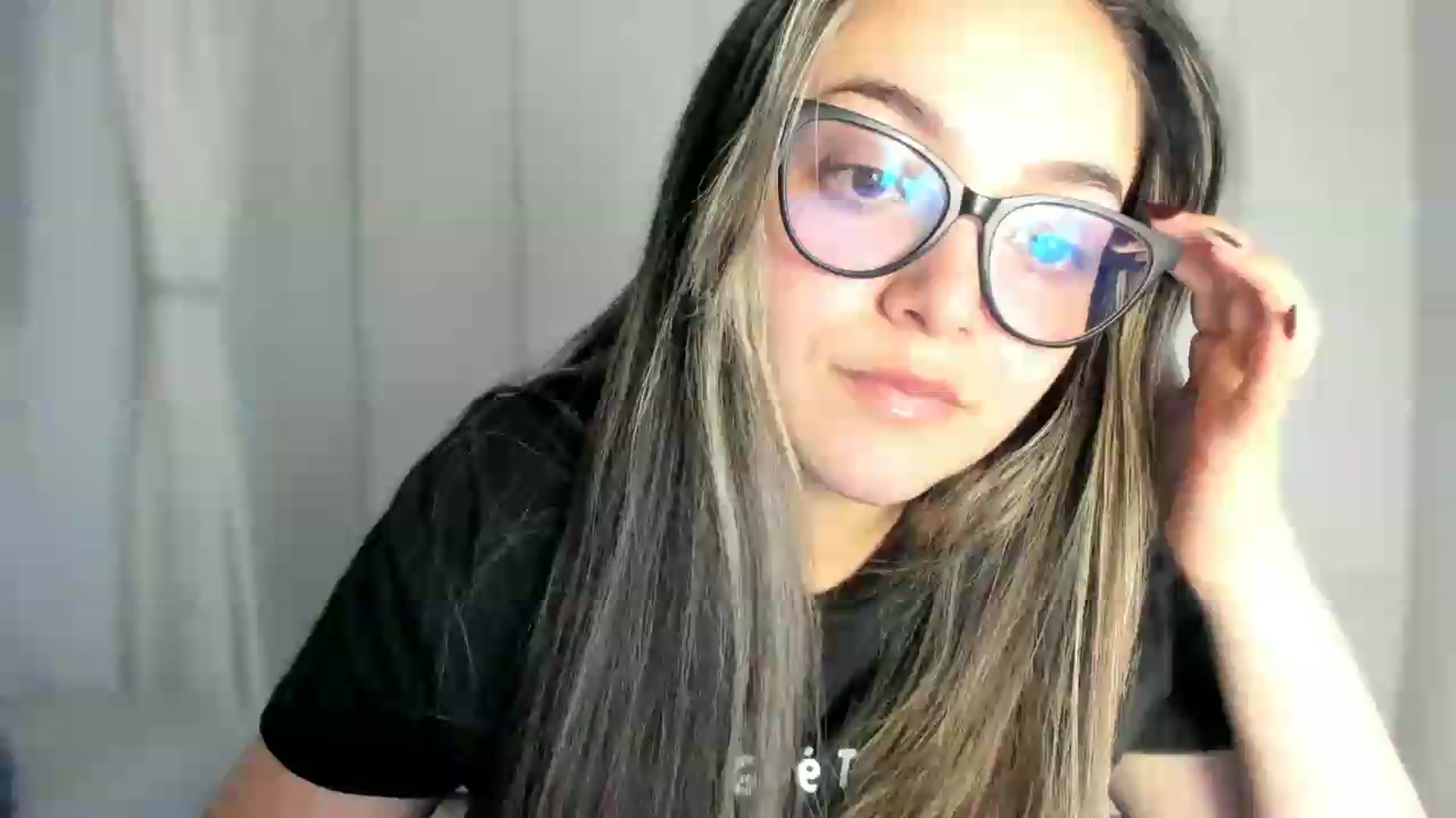 Gallery image thumbnail from Angel98_'s myfreecams stream on, 05/26/2026, 03:42 image 8 of 20