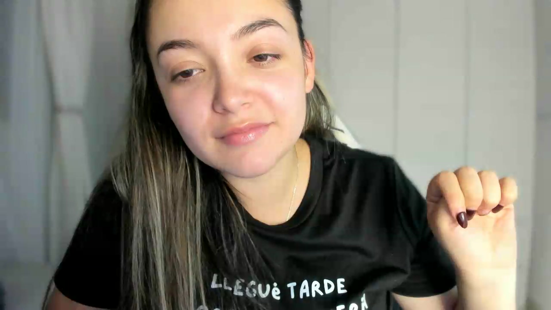 Gallery image thumbnail from Angel98_'s myfreecams stream on, 05/26/2026, 03:42 image 14 of 20
