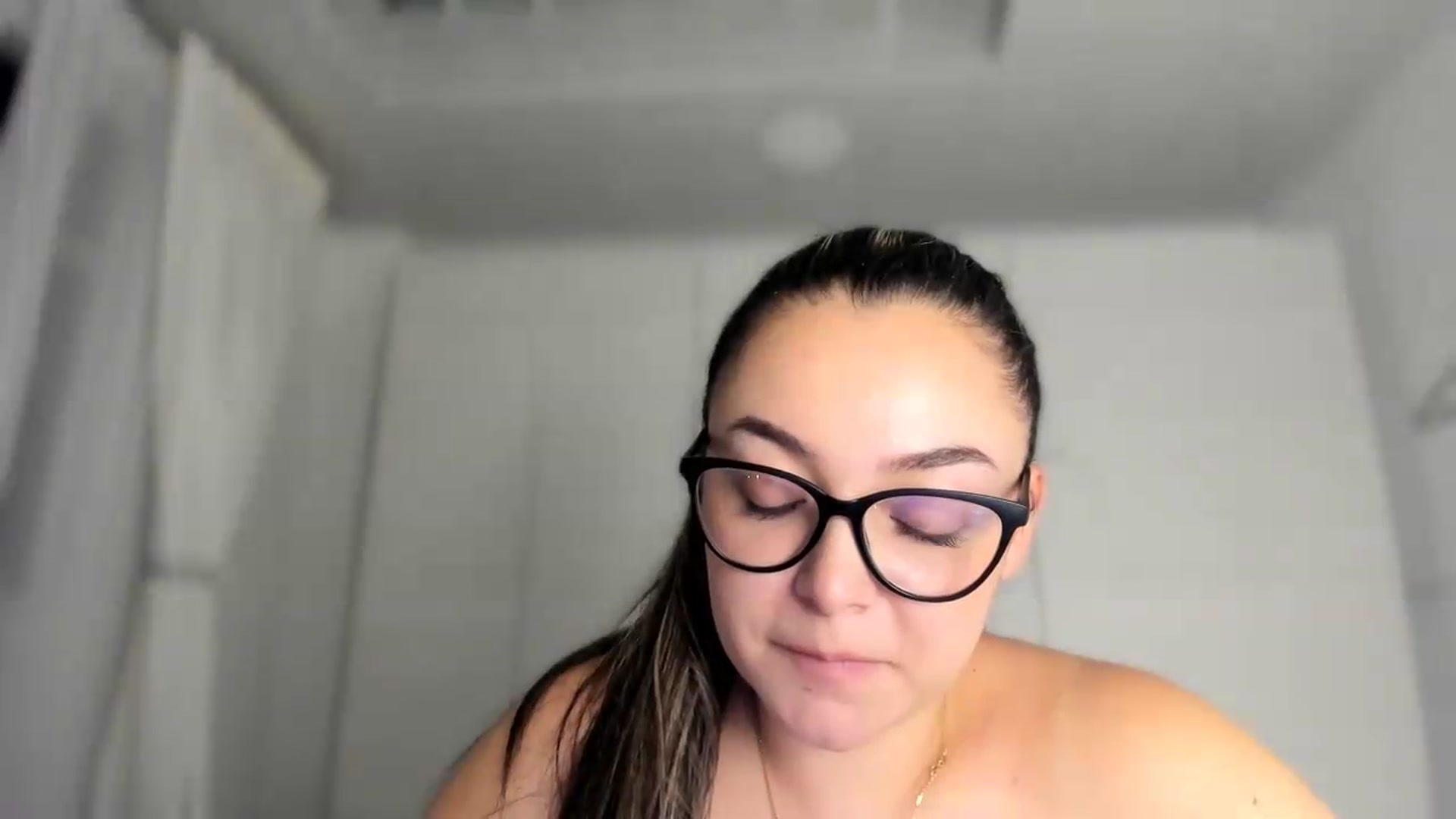 Gallery image thumbnail from Angel98_'s myfreecams stream on, 05/27/2026, 02:53 image 6 of 20