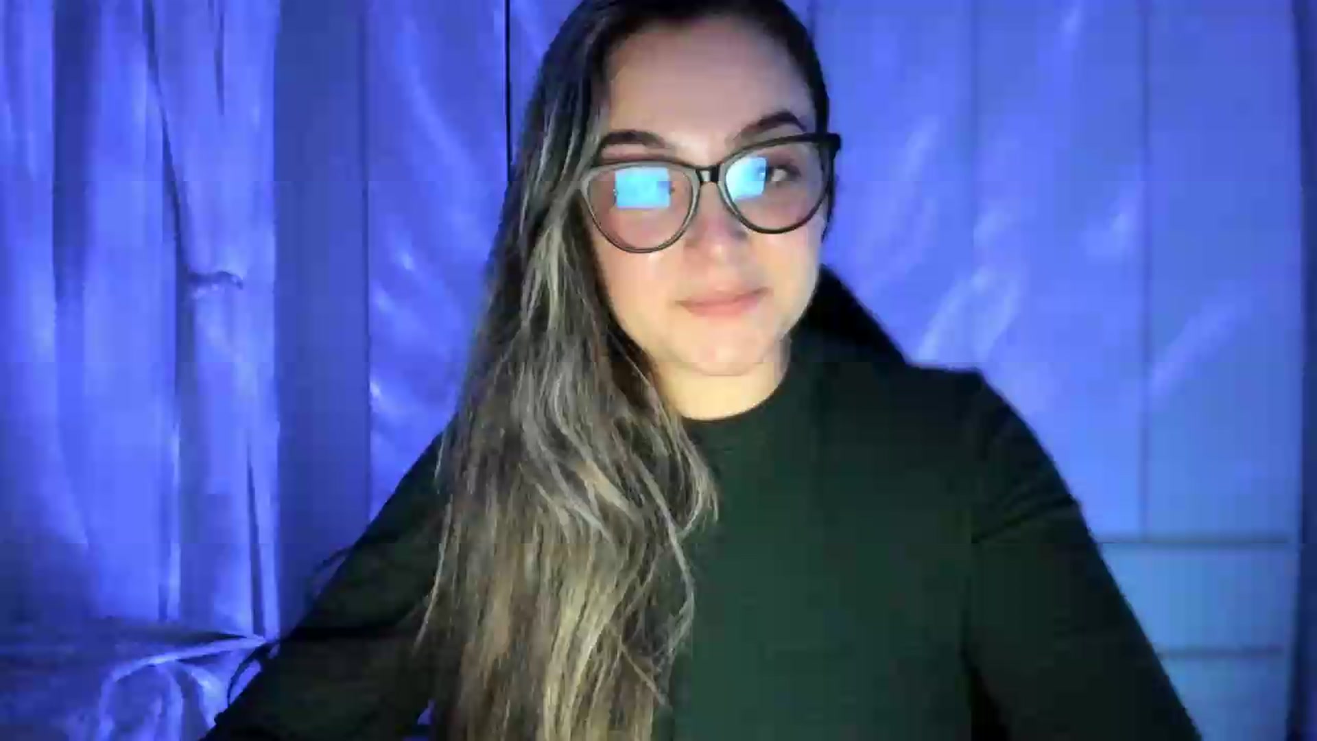 Gallery image thumbnail from Angel98_'s myfreecams stream on, 06/02/2026, 24:13 image 2 of 20