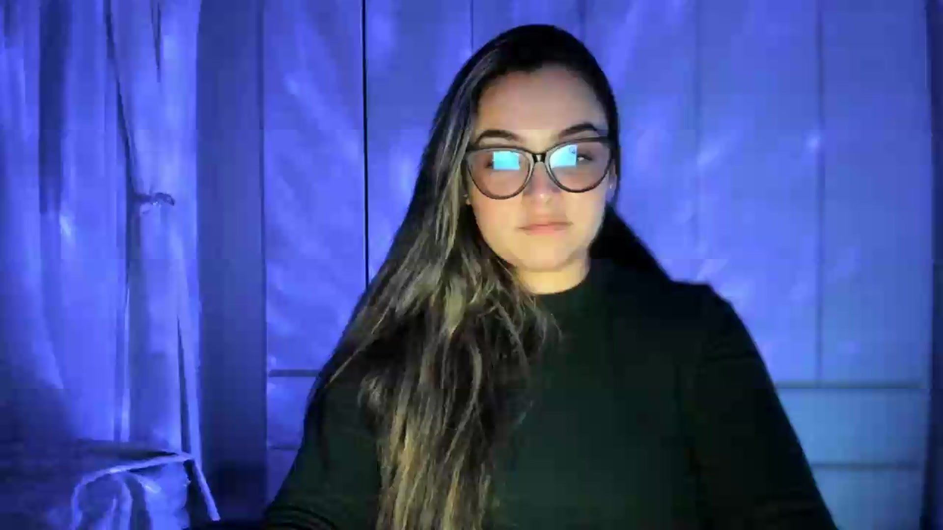 Gallery image thumbnail from Angel98_'s myfreecams stream on, 06/02/2026, 24:13 image 10 of 20
