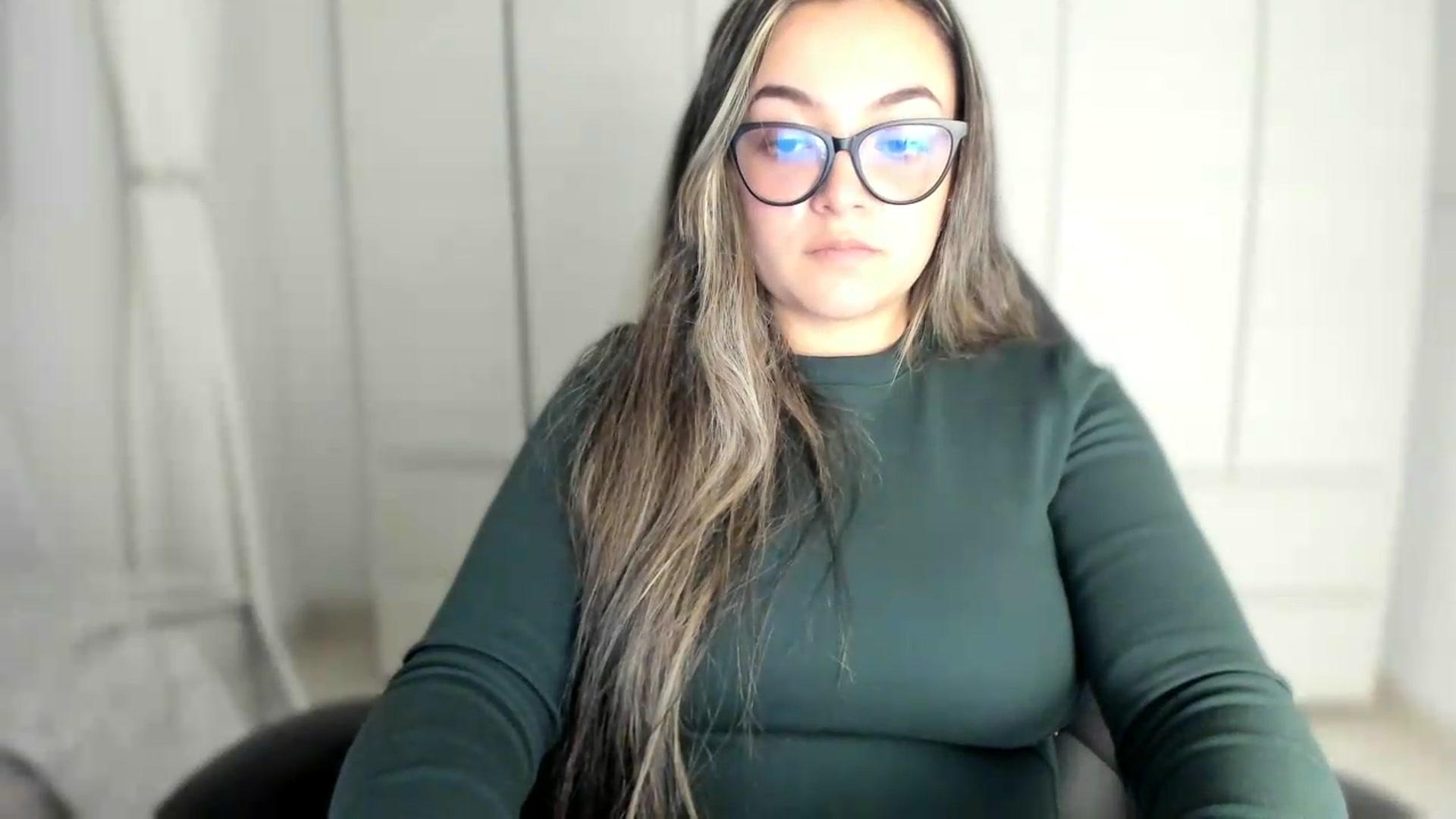 Gallery image thumbnail from Angel98_'s myfreecams stream on, 06/02/2026, 24:57 image 18 of 20