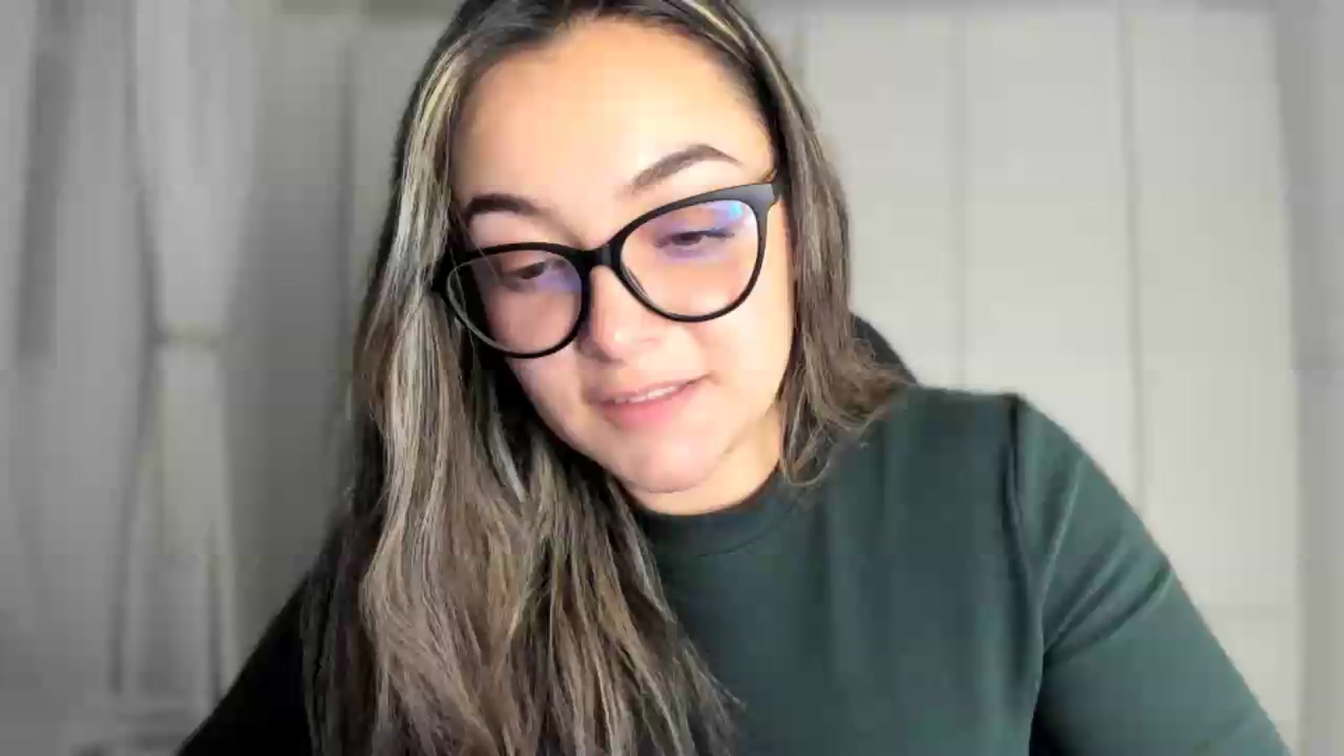 Gallery image thumbnail from Angel98_'s myfreecams stream on, 06/02/2026, 24:57 image 9 of 20