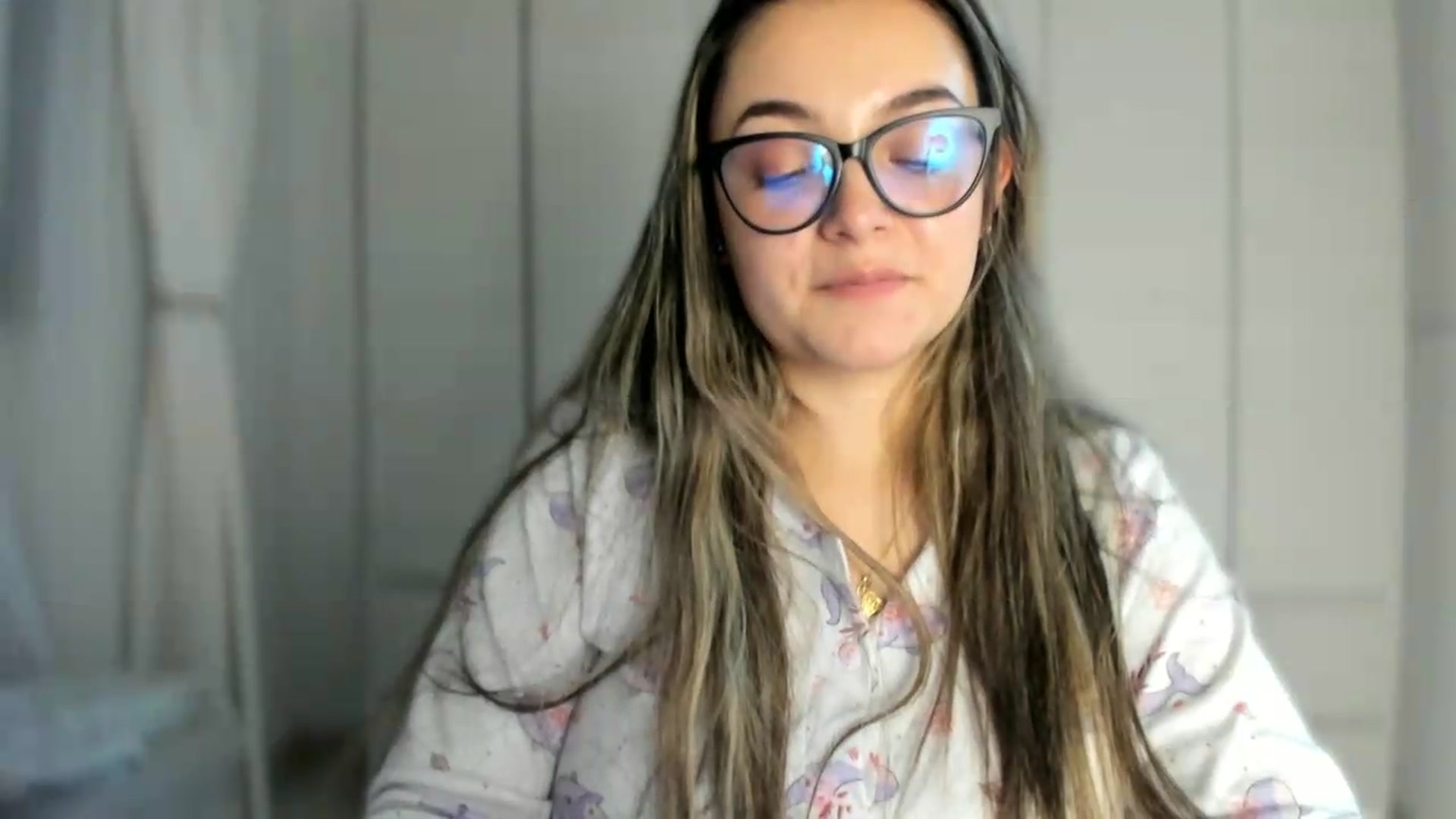 Gallery image thumbnail from Angel98_'s myfreecams stream on, 06/02/2026, 03:03 image 7 of 20