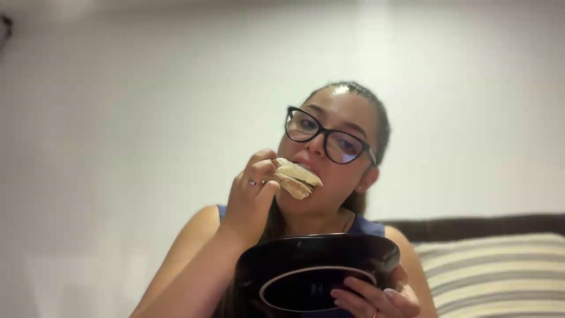 Gallery image thumbnail from Angel98_'s myfreecams stream on, 06/04/2026, 01:14 image 2 of 20