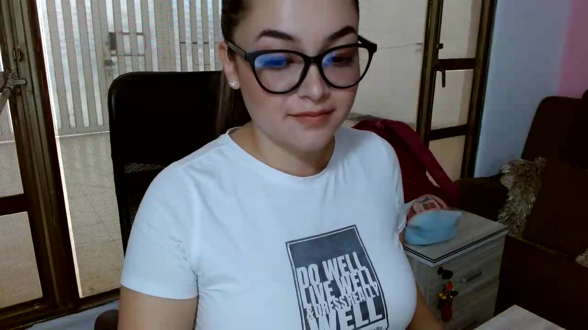 Gallery image thumbnail from Angel98_'s myfreecams stream on, 06/12/2026, 22:23 image 20 of 20