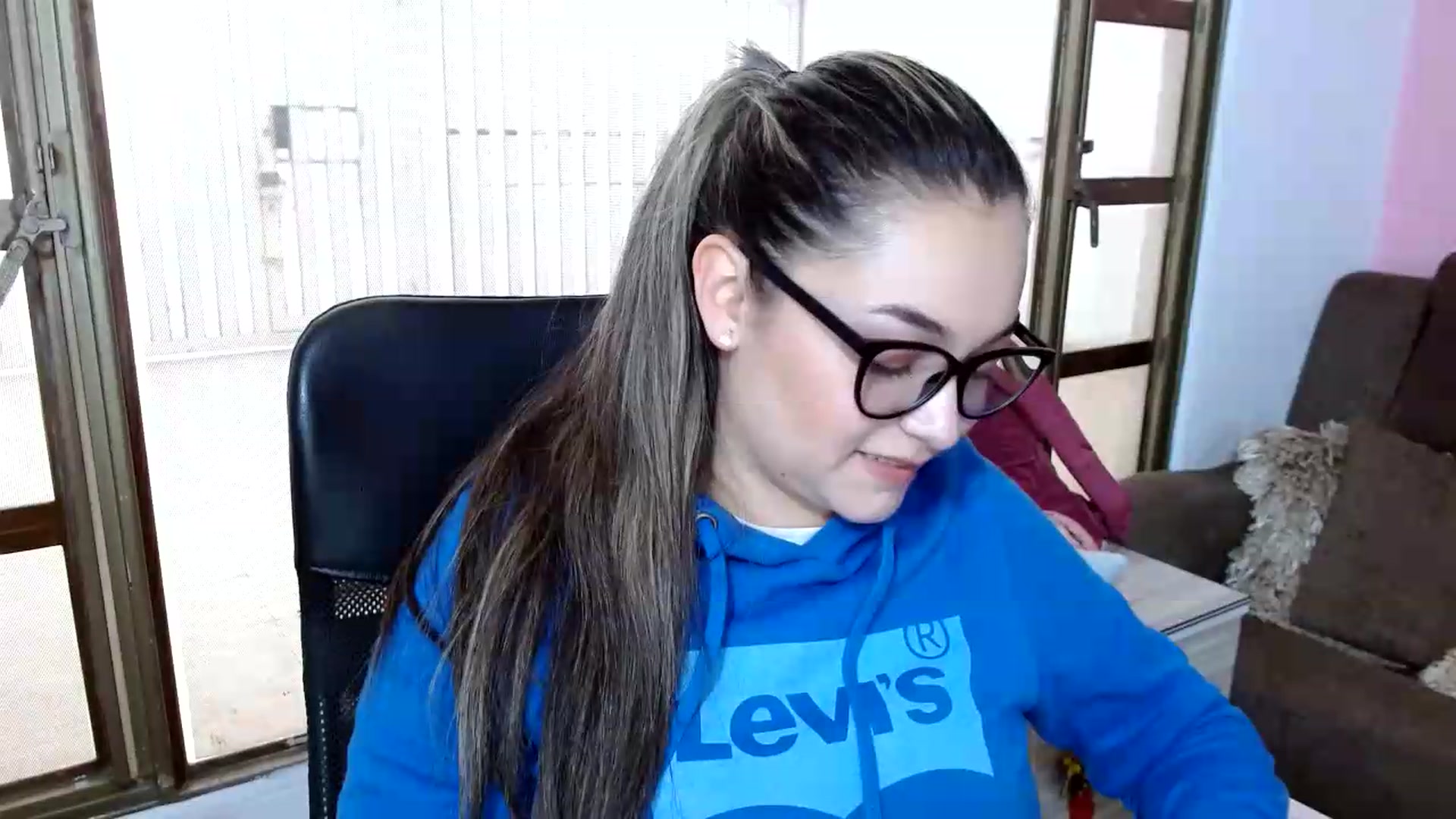 Gallery image thumbnail from Angel98_'s myfreecams stream on, 06/12/2026, 22:23 image 2 of 20