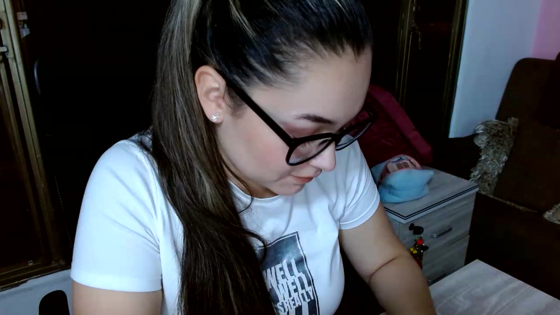 Gallery image thumbnail from Angel98_'s myfreecams stream on, 06/12/2026, 23:22 image 13 of 20