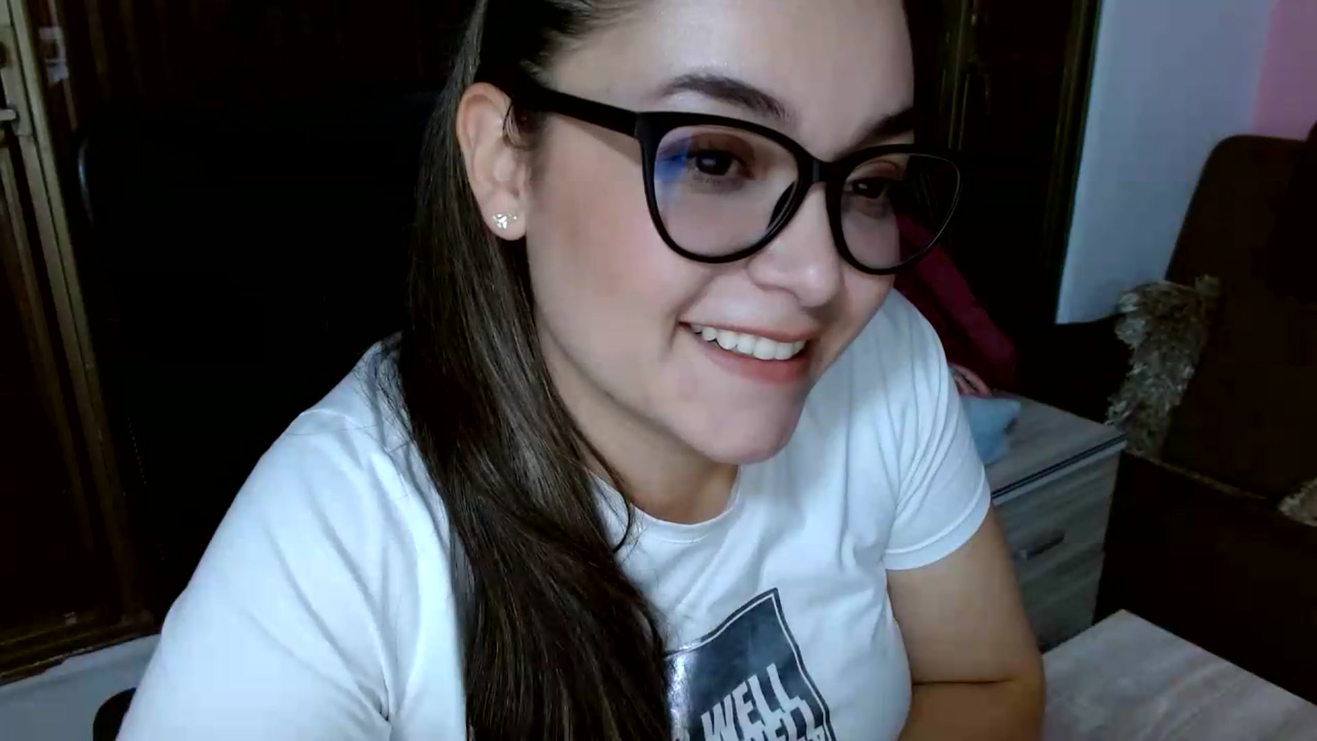 Gallery image thumbnail from Angel98_'s myfreecams stream on, 06/12/2026, 23:22 image 4 of 20