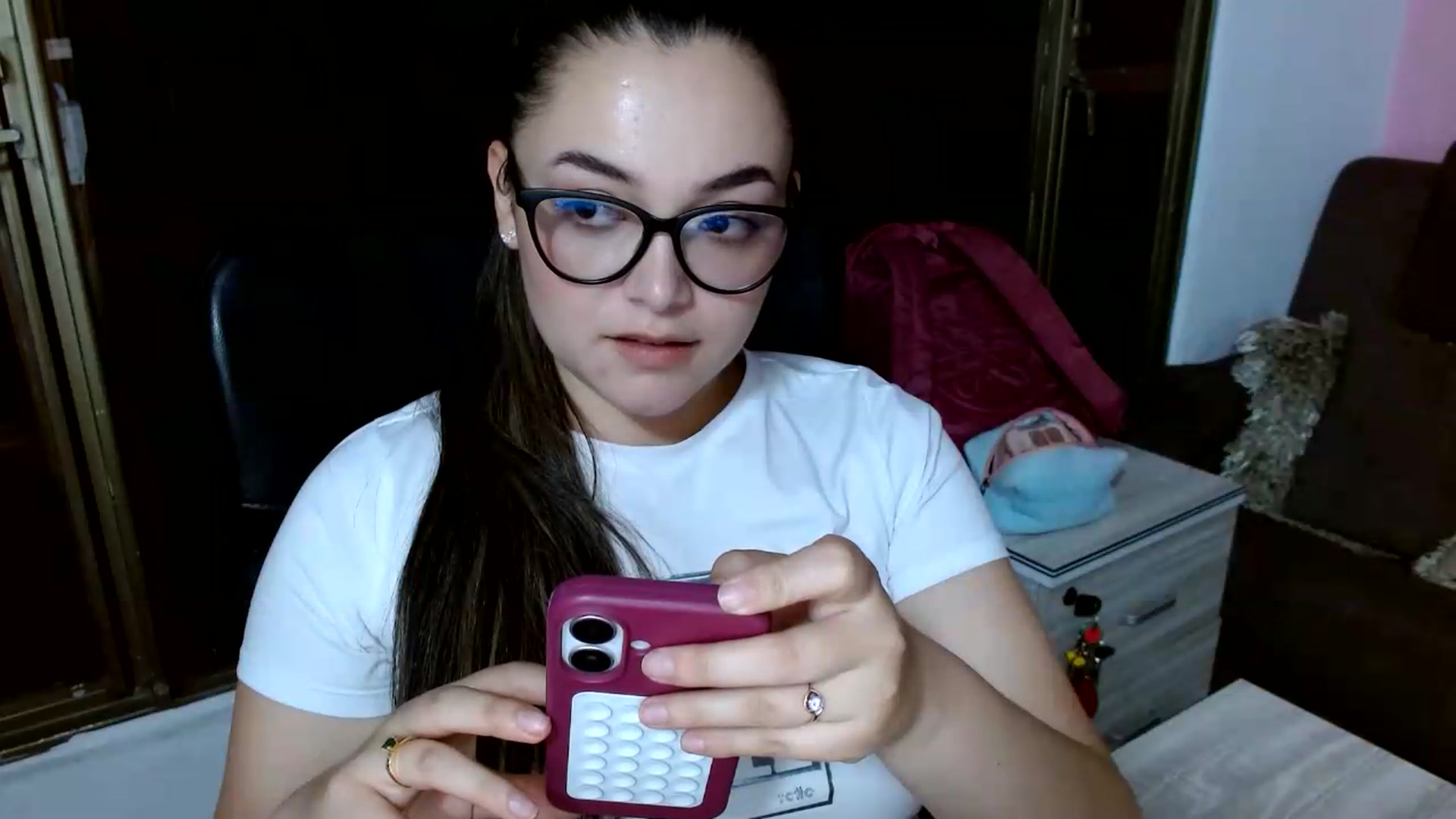 Gallery image thumbnail from Angel98_'s myfreecams stream on, 06/12/2026, 23:22 image 17 of 20