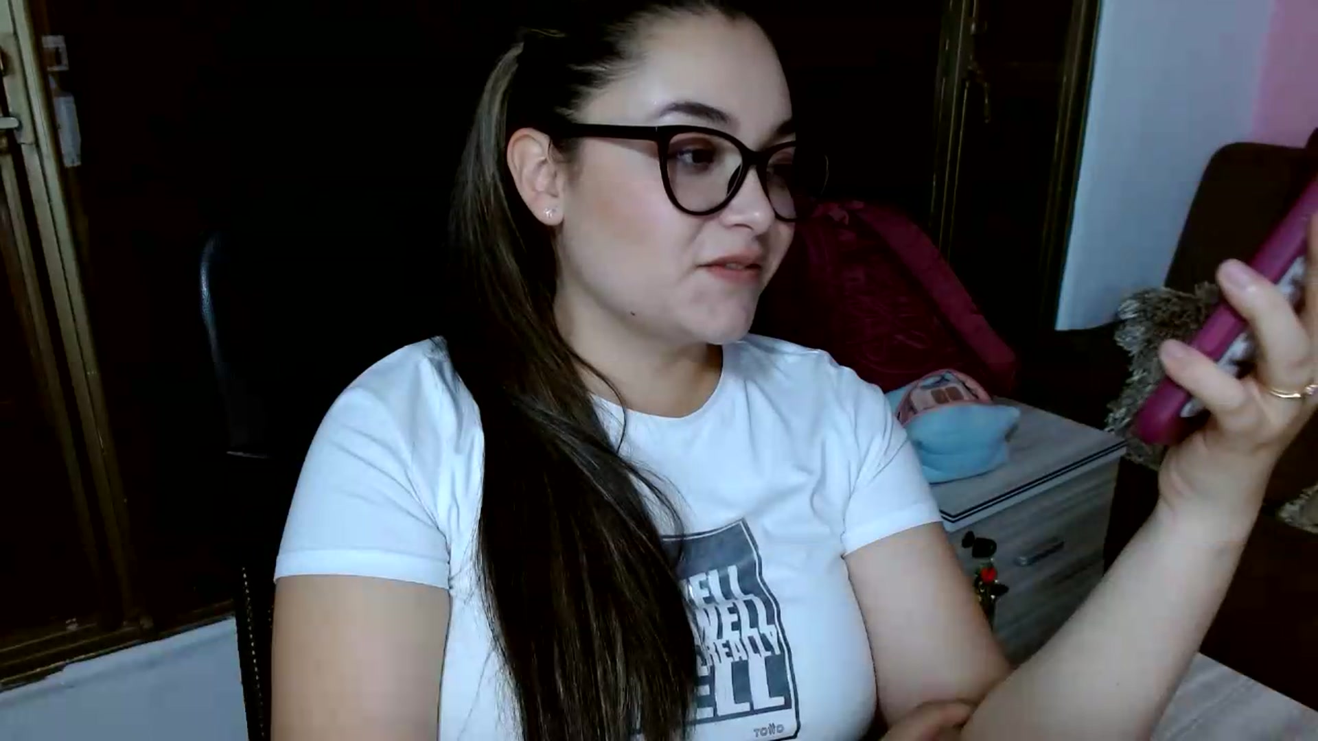 Gallery image thumbnail from Angel98_'s myfreecams stream on, 06/12/2026, 23:22 image 19 of 20