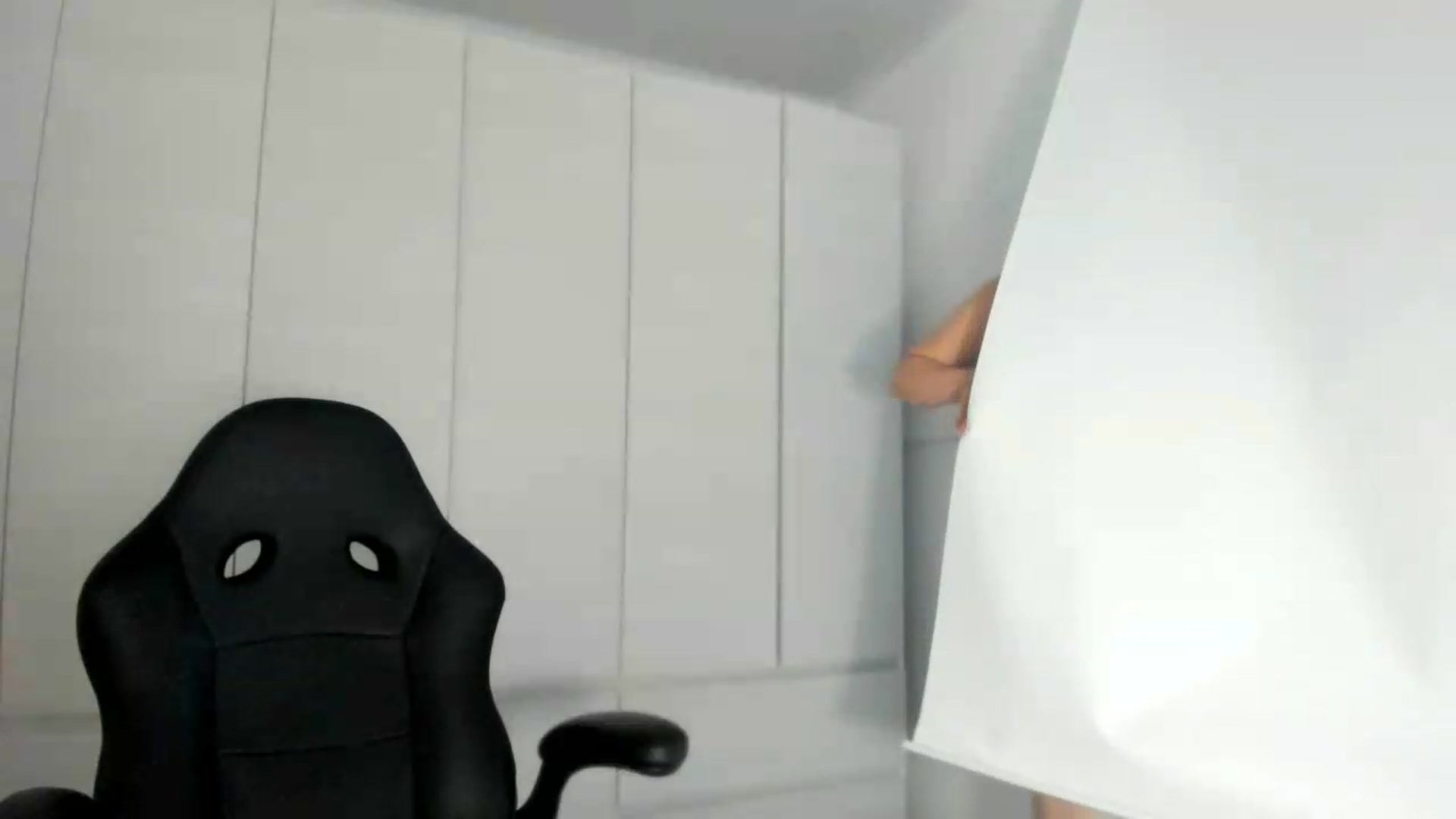Gallery image thumbnail from Angel98_'s myfreecams stream on, 06/22/2026, 02:36 image 10 of 20