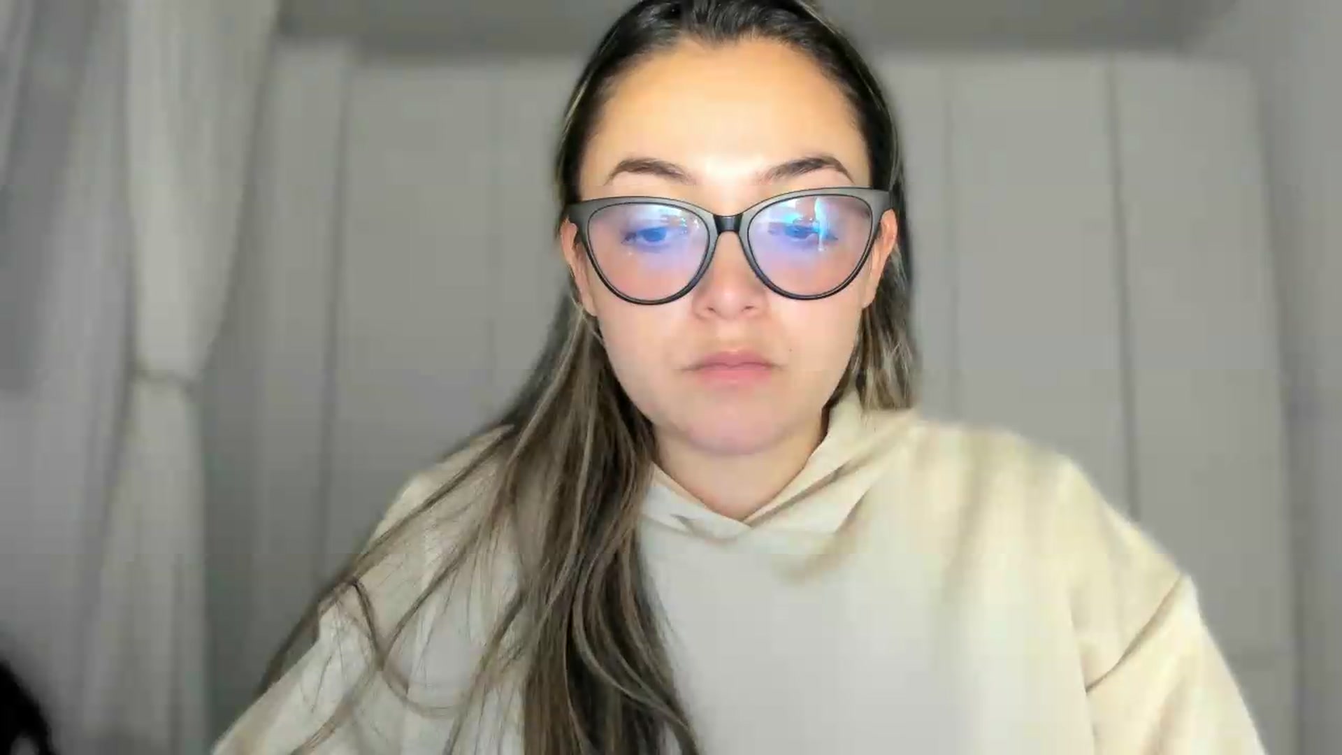 Gallery image thumbnail from Angel98_'s myfreecams stream on, 06/22/2026, 02:36 image 3 of 20