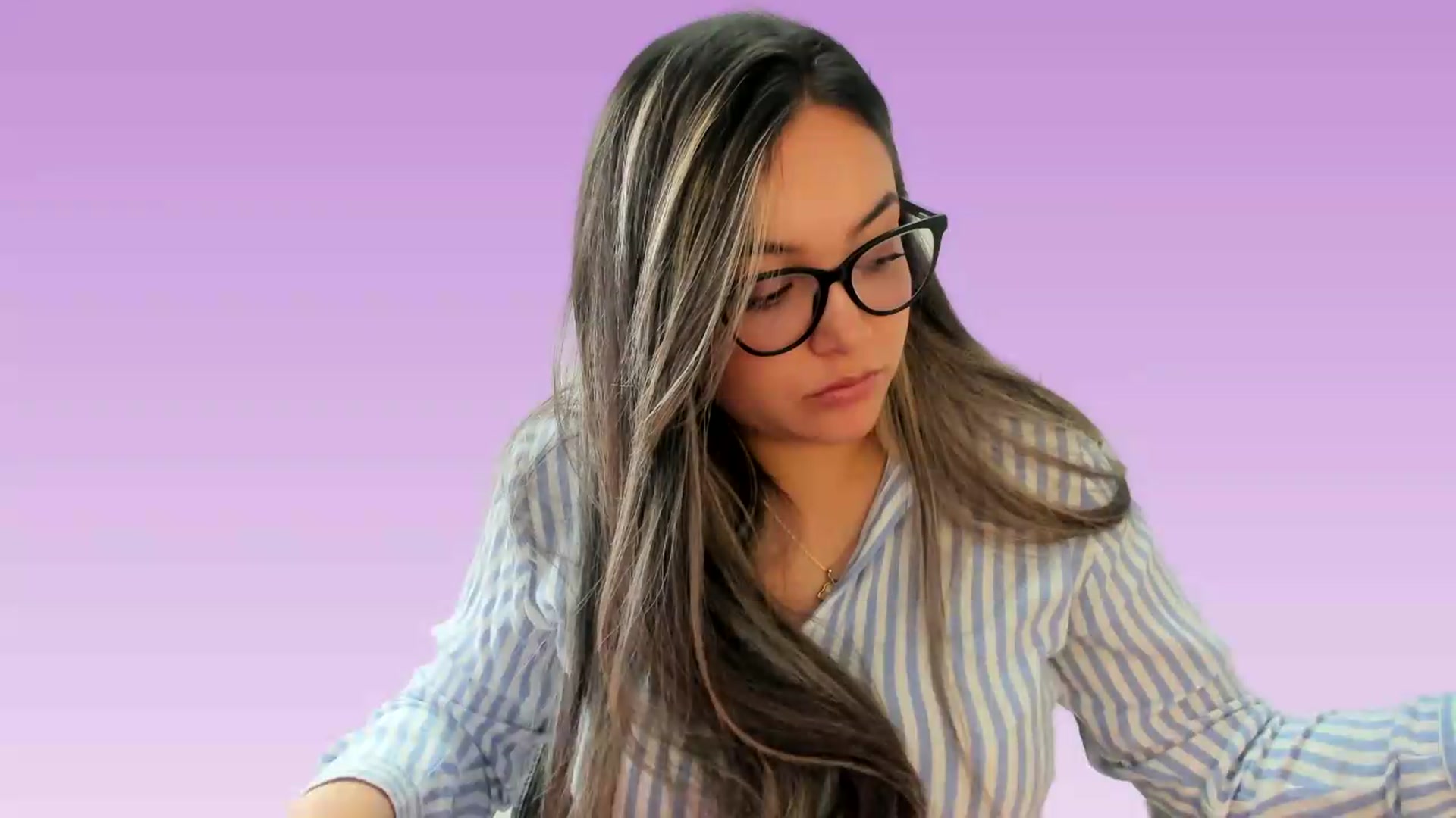 Gallery image thumbnail from Angel98_'s myfreecams stream on, 07/09/2026, 16:09 image 15 of 20