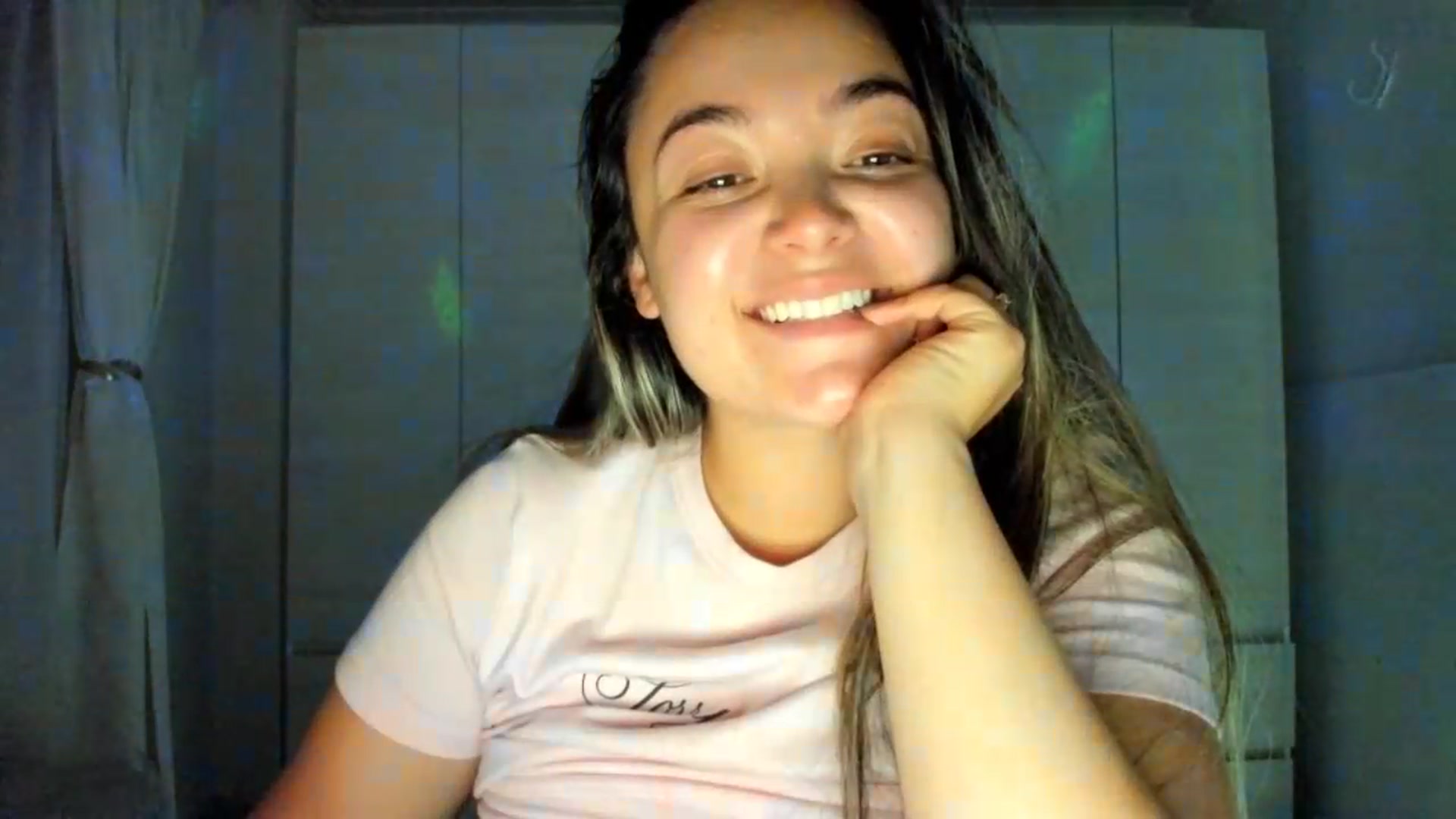 Gallery image thumbnail from Angel98_'s myfreecams stream on, 08/12/2026, 02:07 image 20 of 20