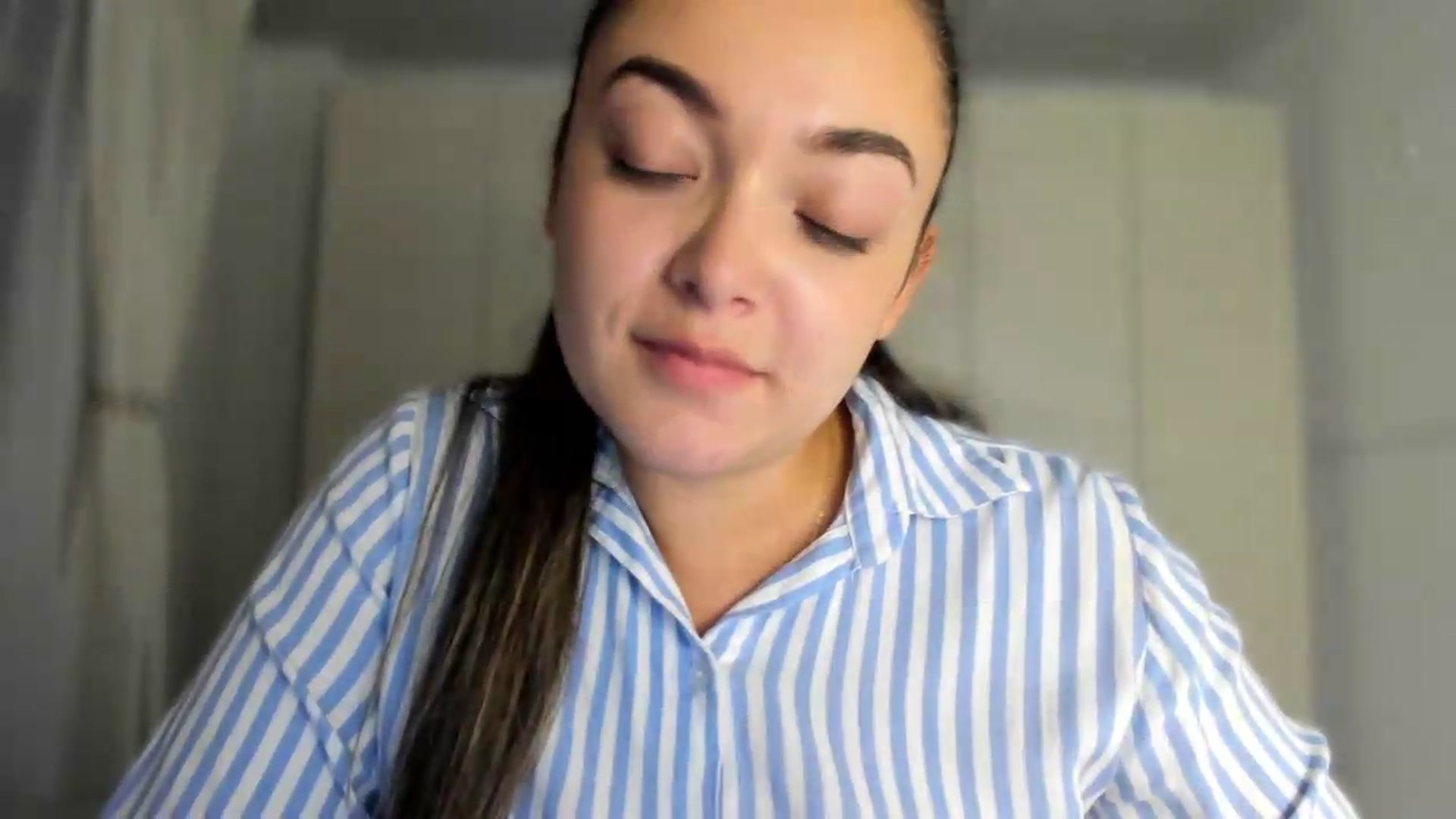 Gallery image thumbnail from Angel98_'s myfreecams stream on, 08/13/2026, 01:40 image 2 of 20