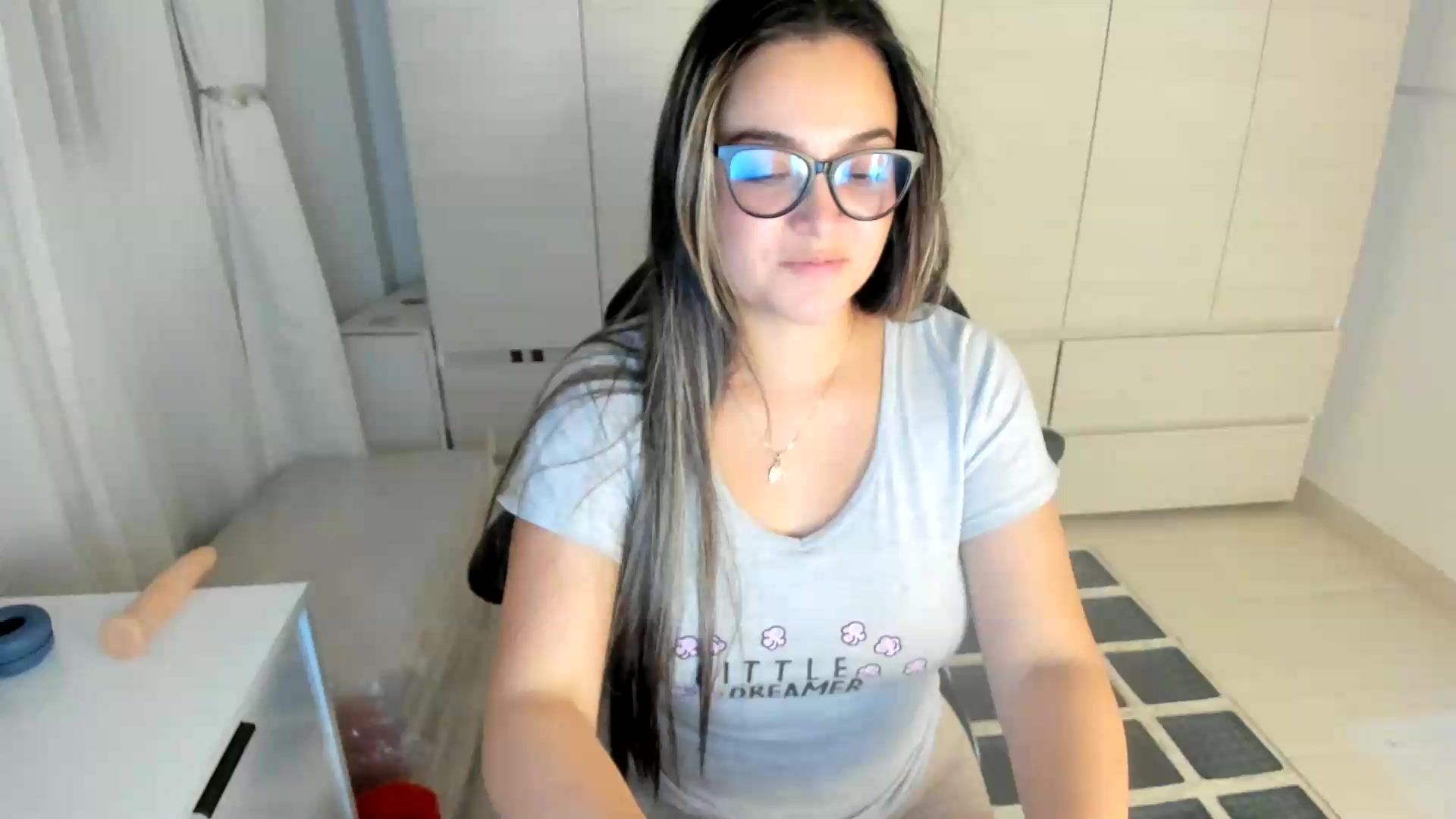 Gallery image thumbnail from Angel98_'s myfreecams stream on, 08/31/2026, 02:57 image 4 of 20