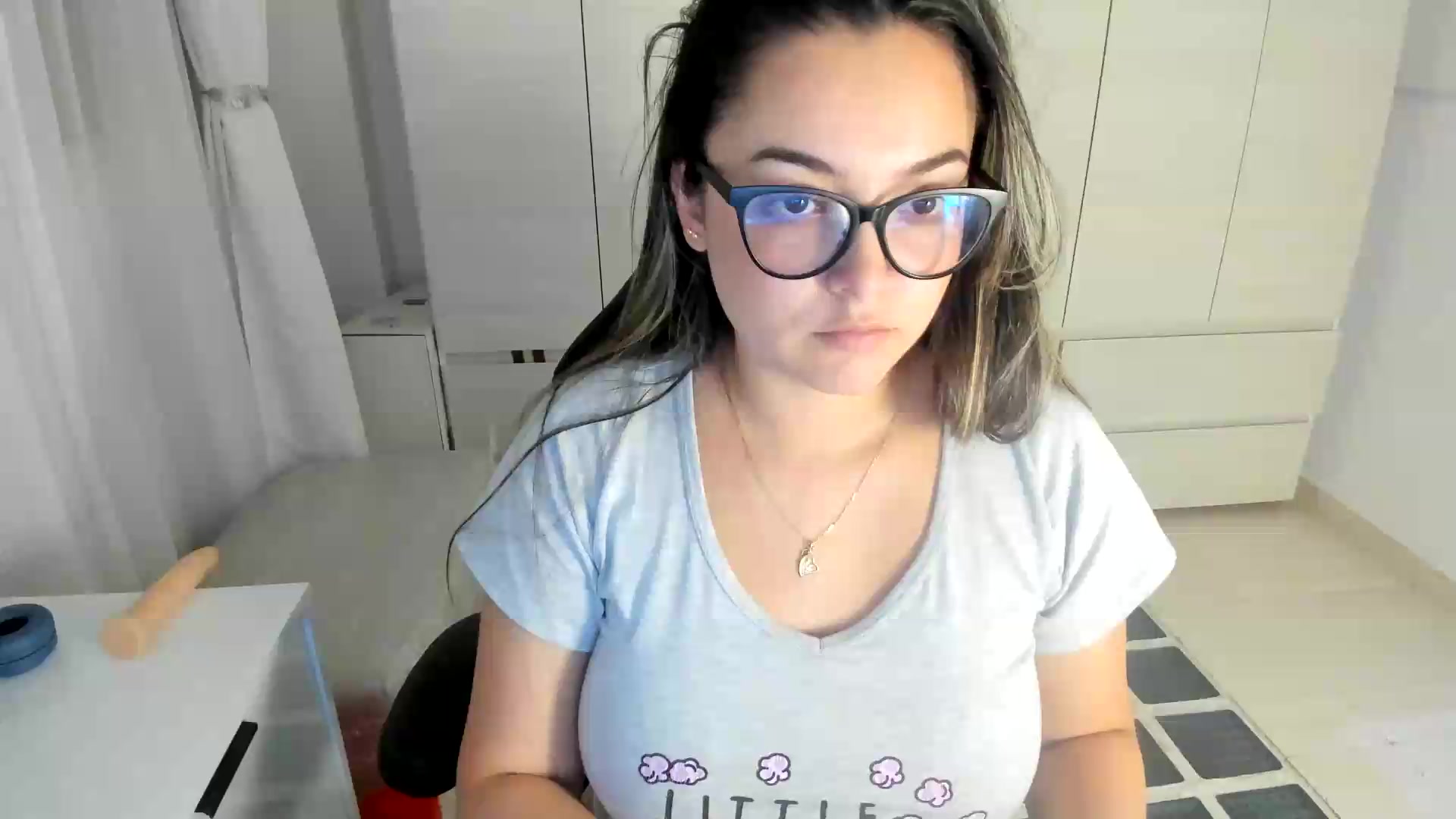 Gallery image thumbnail from Angel98_'s myfreecams stream on, 08/31/2026, 03:17 image 5 of 20