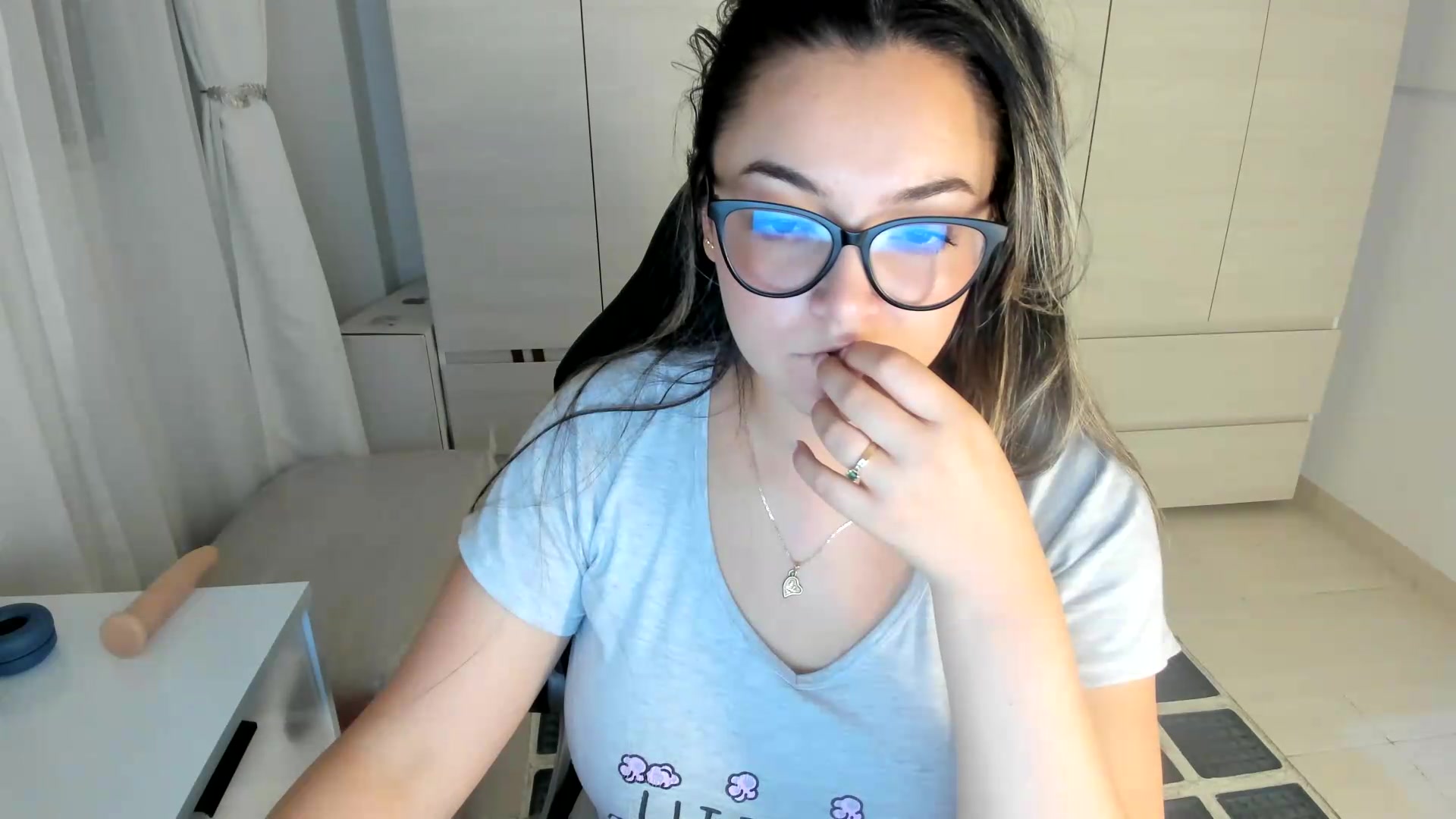 Gallery image thumbnail from Angel98_'s myfreecams stream on, 08/31/2026, 03:17 image 3 of 20
