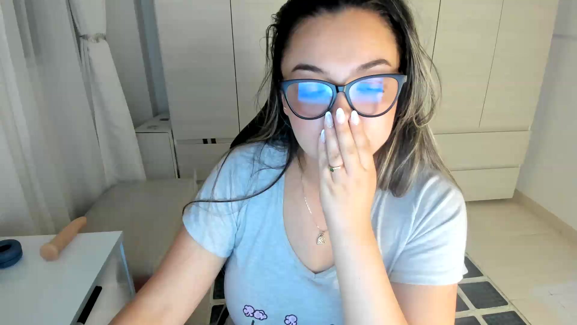Gallery image thumbnail from Angel98_'s myfreecams stream on, 08/31/2026, 03:17 image 13 of 20