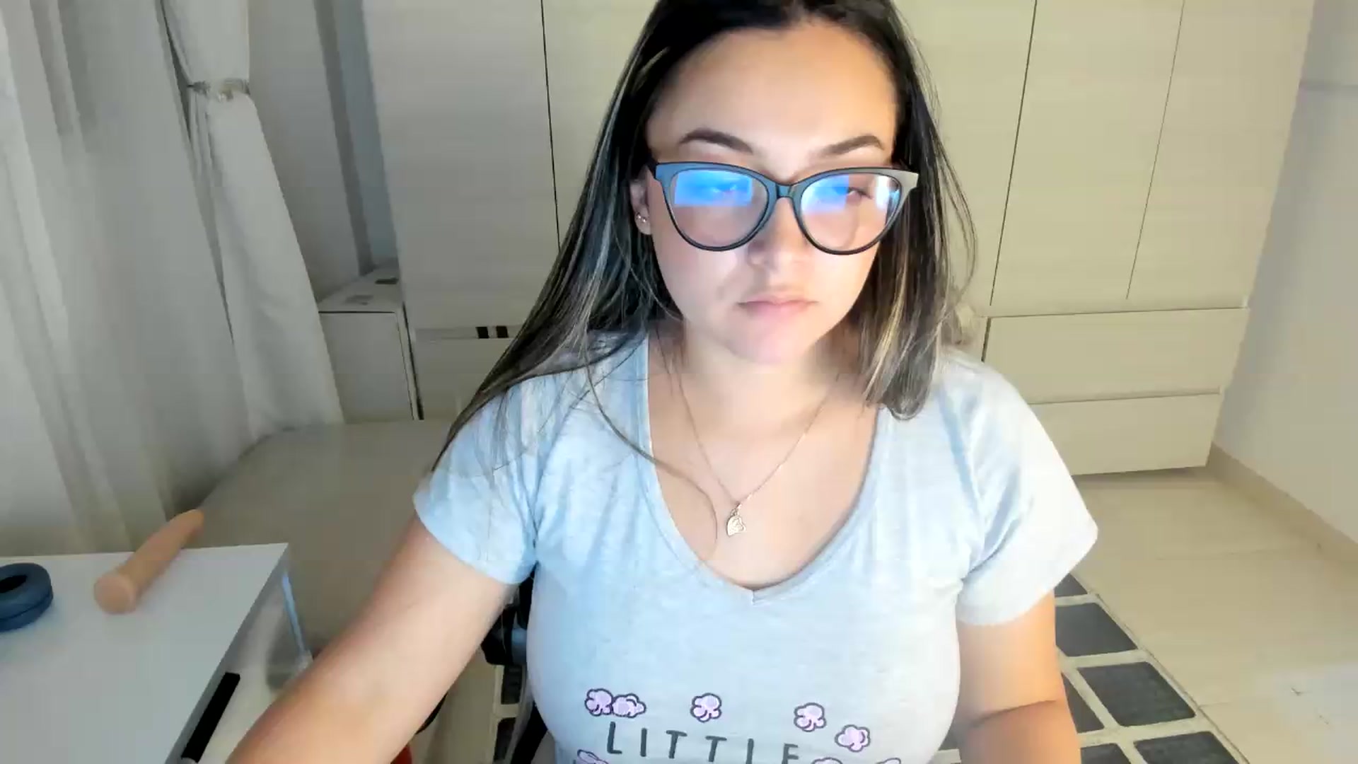 Gallery image thumbnail from Angel98_'s myfreecams stream on, 08/31/2026, 03:17 image 2 of 20