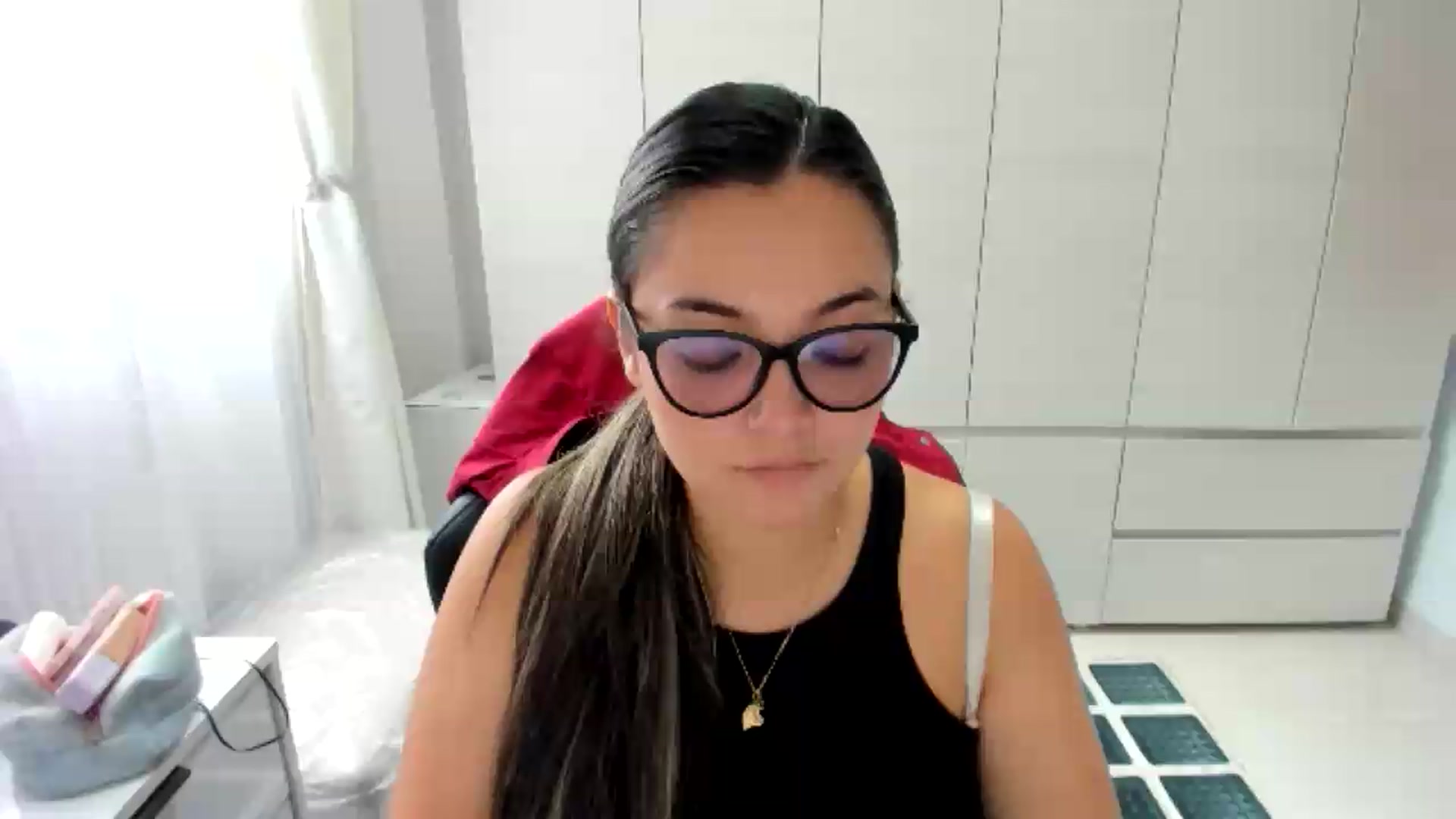 Gallery image thumbnail from Angel98_'s myfreecams stream on, 09/10/2026, 15:42 image 5 of 20