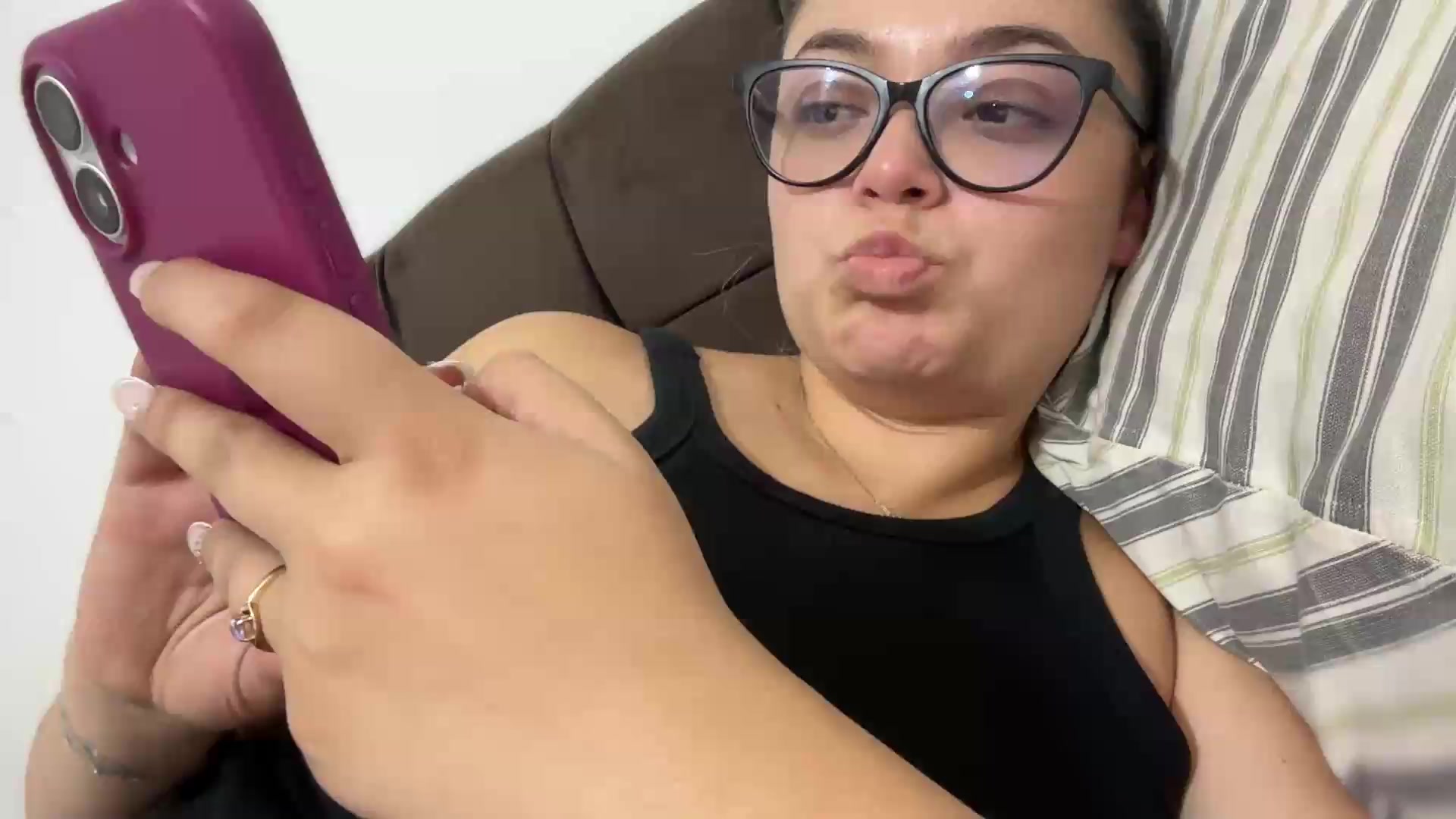 Gallery image thumbnail from Angel98_'s myfreecams stream on, 09/11/2026, 02:00 image 7 of 20