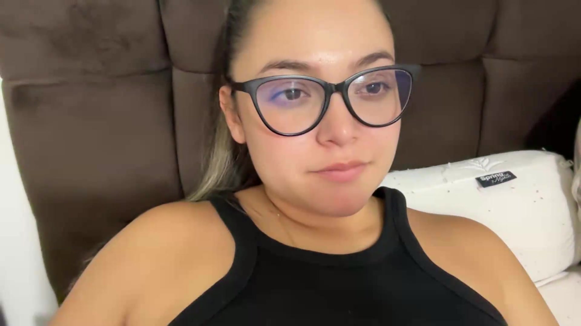 Gallery image thumbnail from Angel98_'s myfreecams stream on, 09/11/2026, 02:00 image 10 of 20
