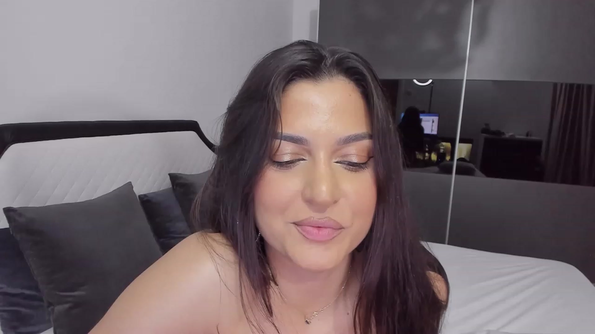 Gallery image thumbnail from AngelBaby__'s myfreecams stream on, 02/06/2023, 14:28 image 9 of 20