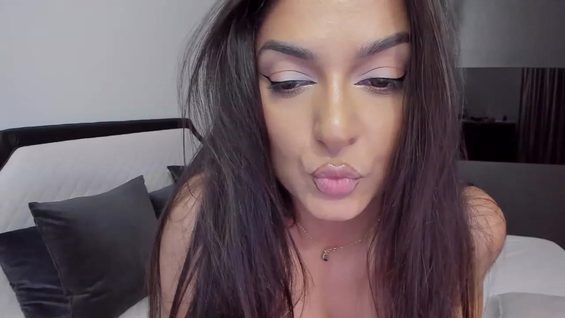 Gallery image thumbnail from AngelBaby__'s myfreecams stream on, 02/14/2023, 15:36 image 2 of 20