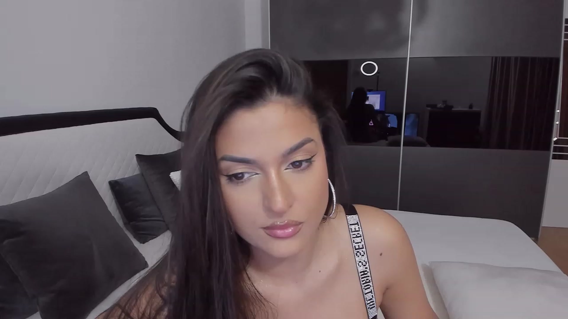 Gallery image thumbnail from AngelBaby__'s myfreecams stream on, 03/06/2023, 15:31 image 17 of 20