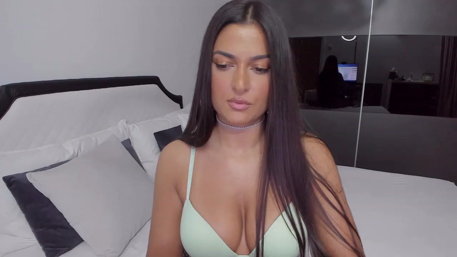 Gallery image thumbnail from AngelBaby__'s myfreecams stream on, 05/03/2023, 14:27 image 18 of 20