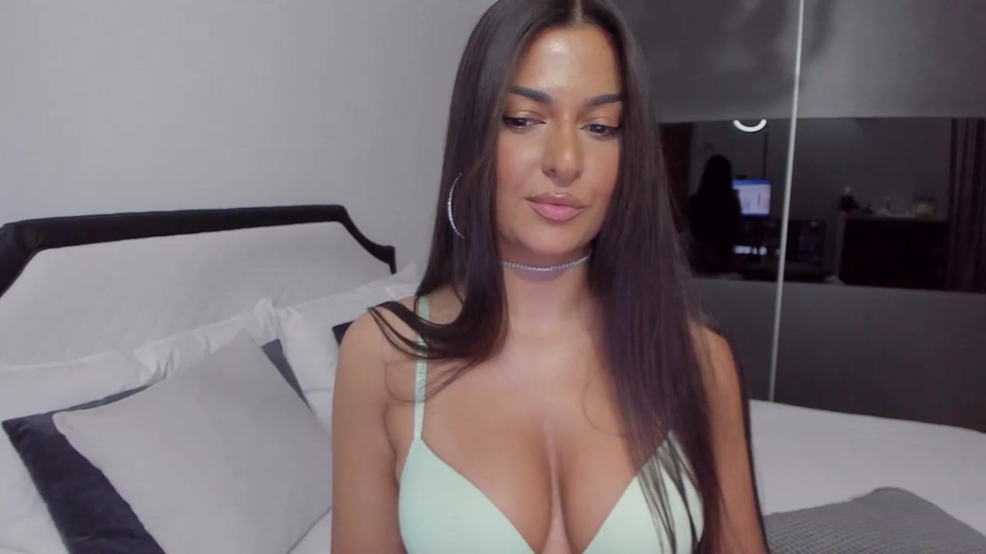 Gallery image thumbnail from AngelBaby__'s myfreecams stream on, 05/03/2023, 15:23 image 9 of 20