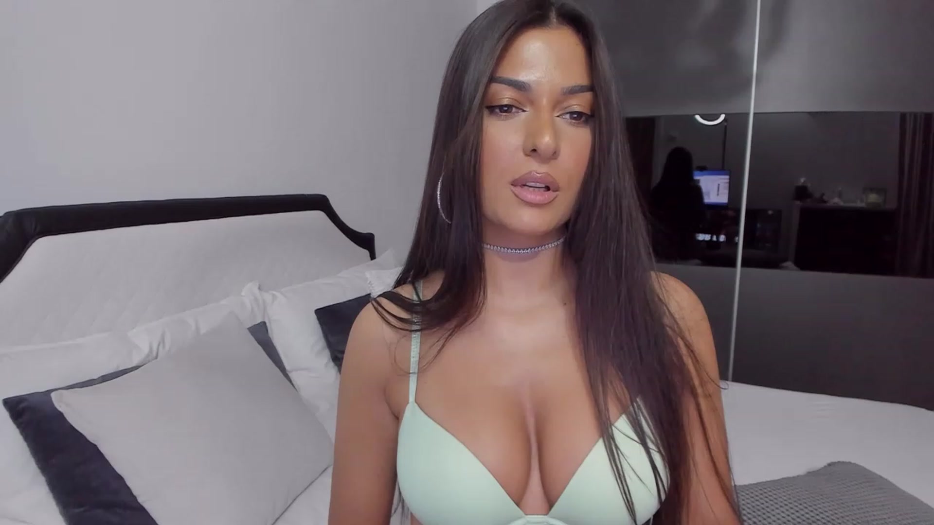 Gallery image thumbnail from AngelBaby__'s myfreecams stream on, 05/03/2023, 15:23 image 8 of 20