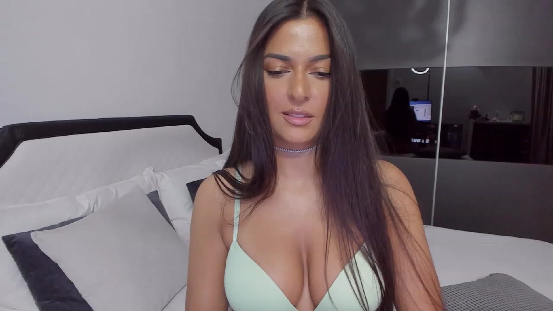 Gallery image thumbnail from AngelBaby__'s myfreecams stream on, 05/03/2023, 15:23 image 6 of 20