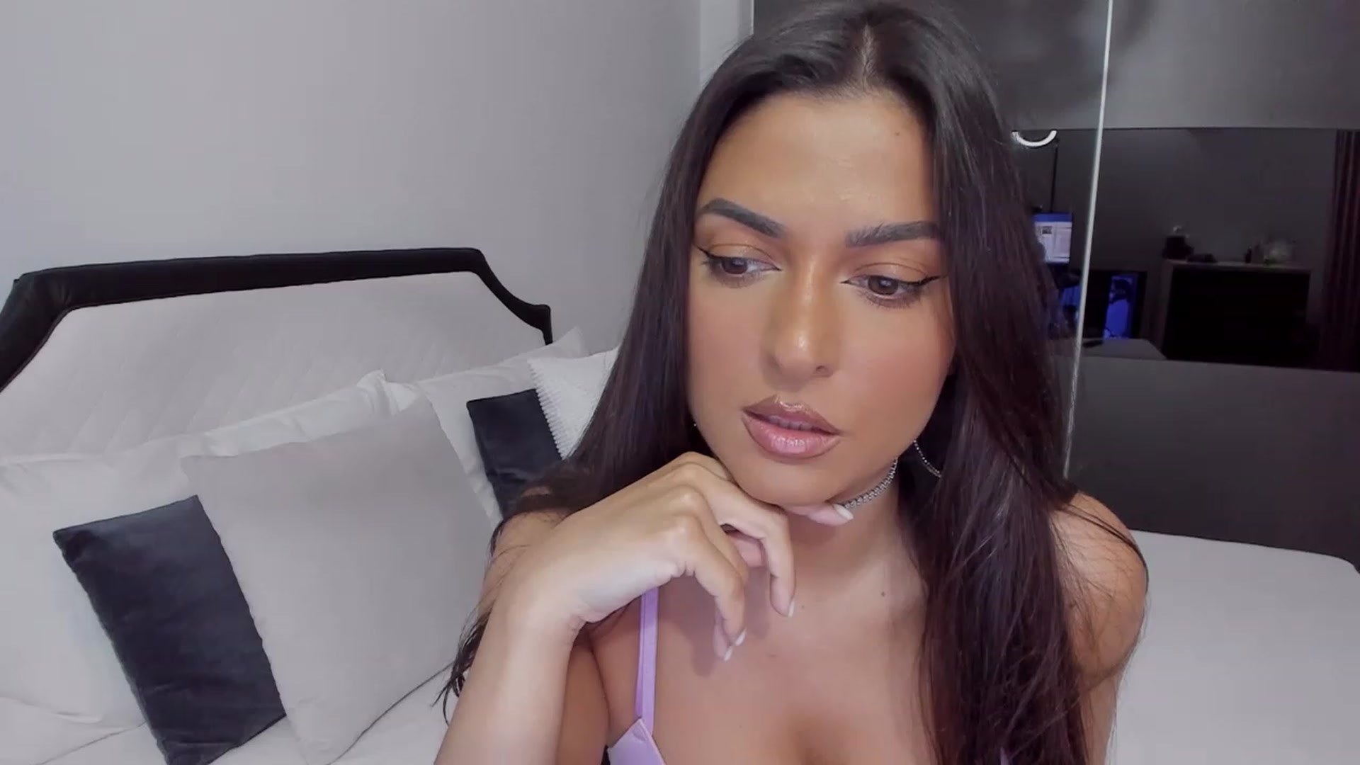 Gallery image thumbnail from AngelBaby__'s myfreecams stream on, 05/06/2023, 14:08 image 9 of 20