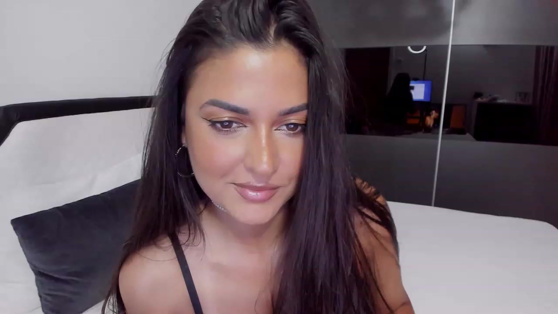 Gallery image thumbnail from AngelBaby__'s myfreecams stream on, 06/04/2023, 15:32 image 4 of 20