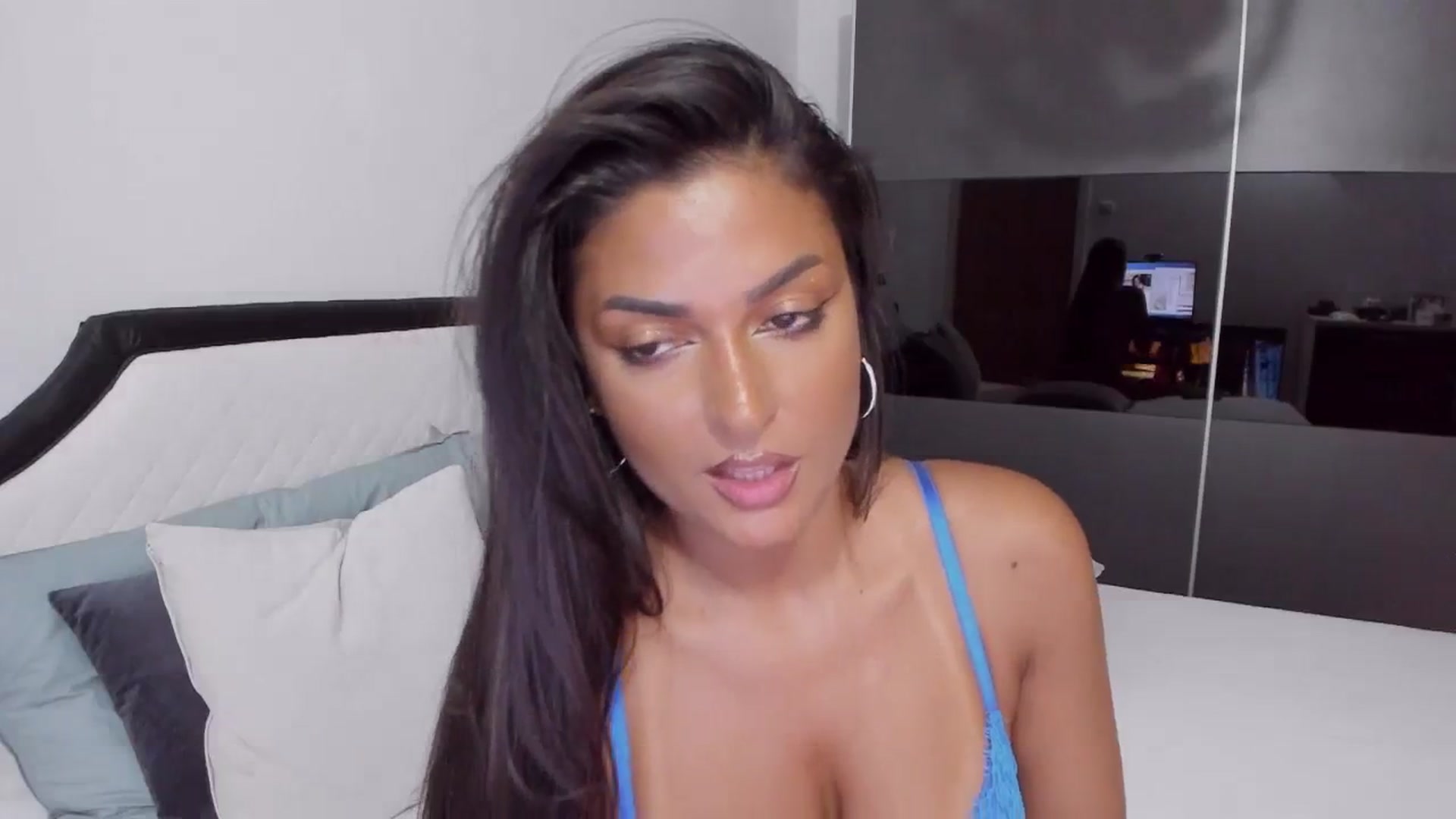 Gallery image thumbnail from AngelBaby__'s myfreecams stream on, 08/05/2023, 15:24 image 18 of 20