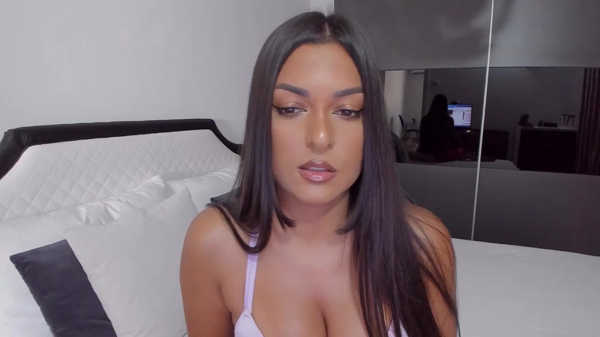Gallery image thumbnail from AngelBaby__'s myfreecams stream on, 08/25/2023, 12:36 image 15 of 20