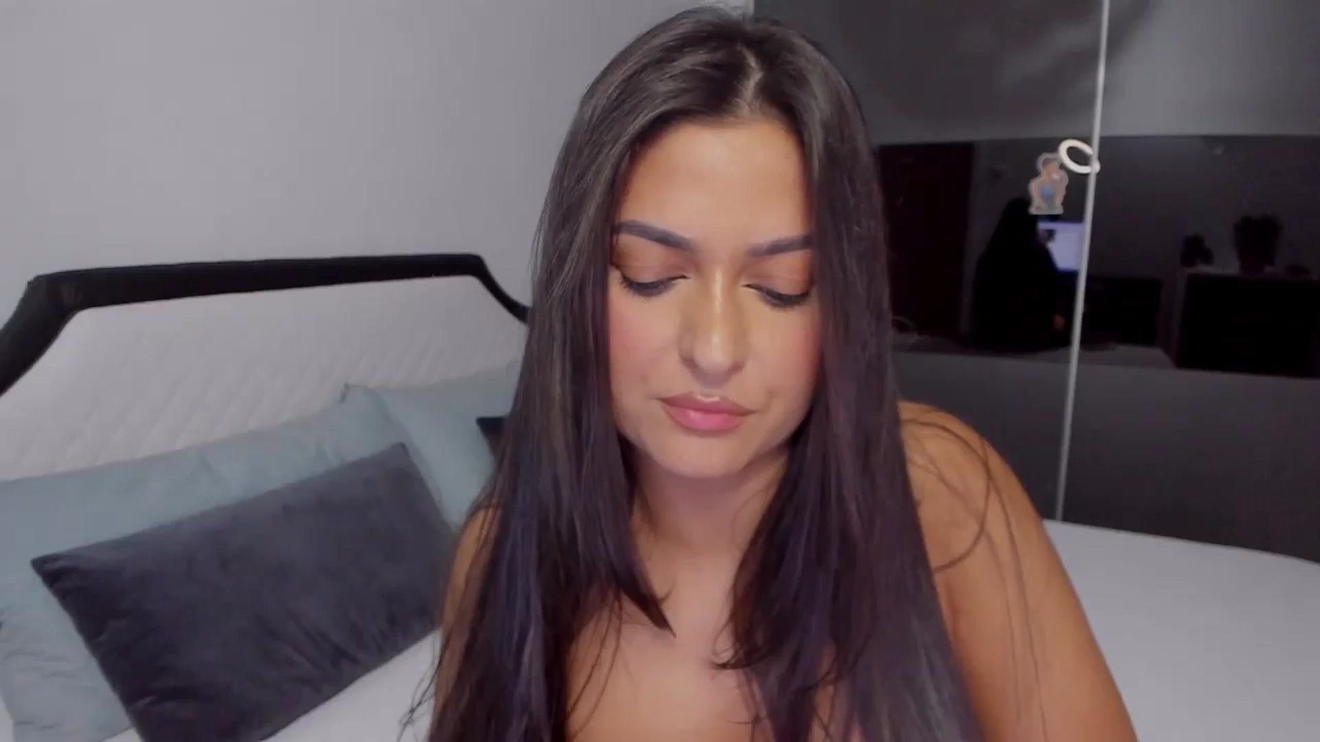 Gallery image thumbnail from AngelBaby__'s myfreecams stream on, 03/12/2024, 15:40 image 1 of 20