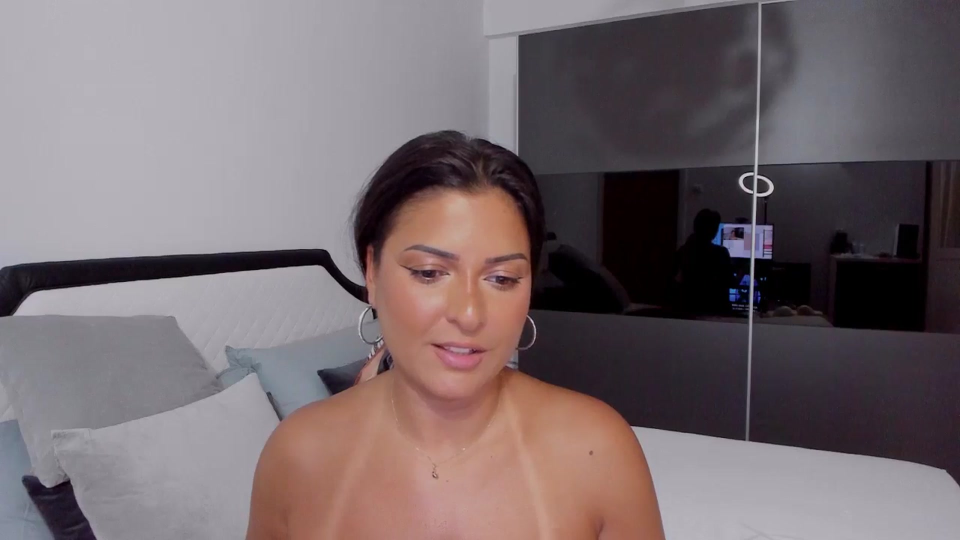 Gallery image thumbnail from AngelBaby__'s myfreecams stream on, 06/29/2024, 16:10 image 18 of 20