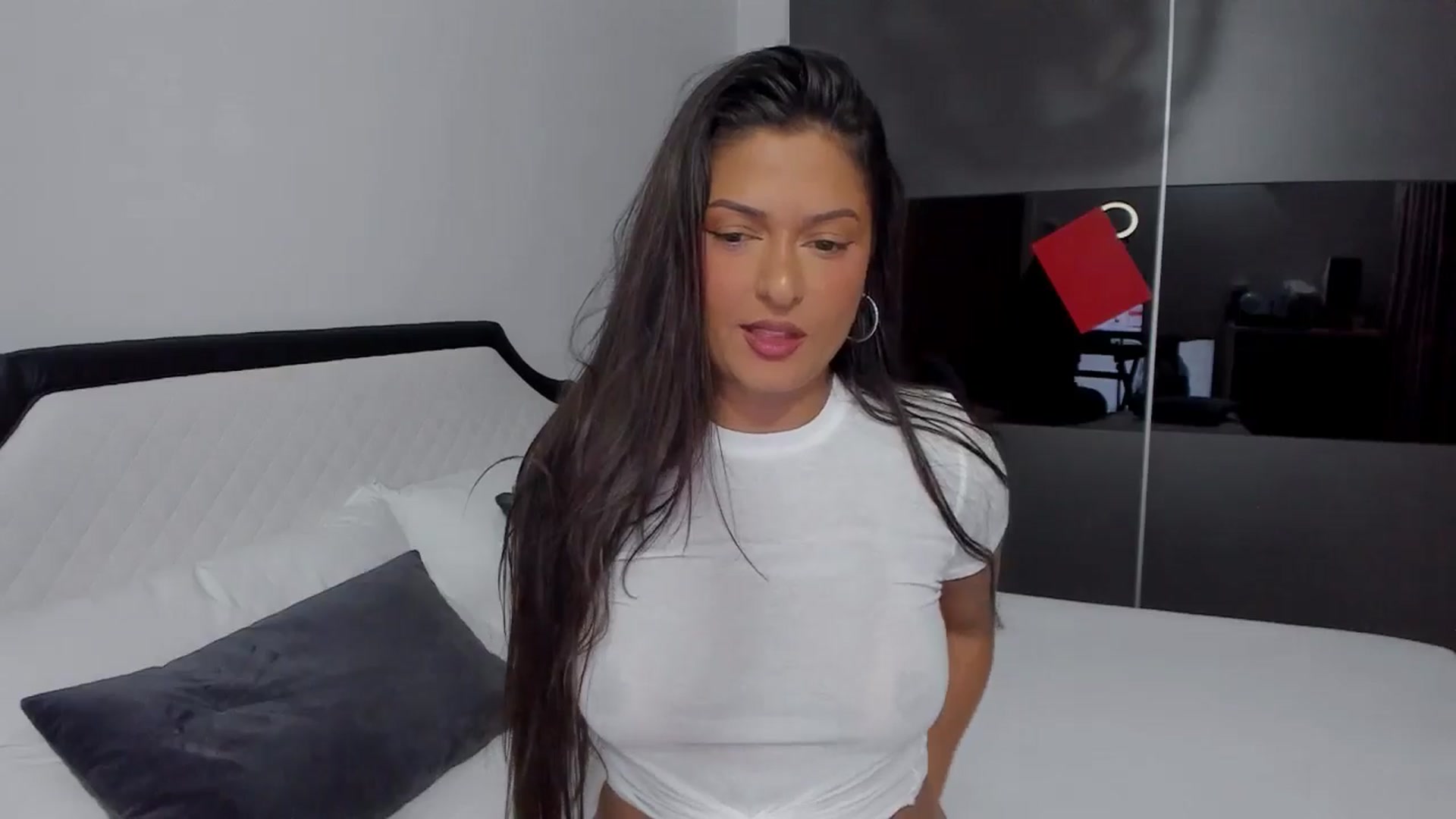 Gallery image thumbnail from AngelBaby__'s myfreecams stream on, 10/14/2024, 15:05 image 3 of 20
