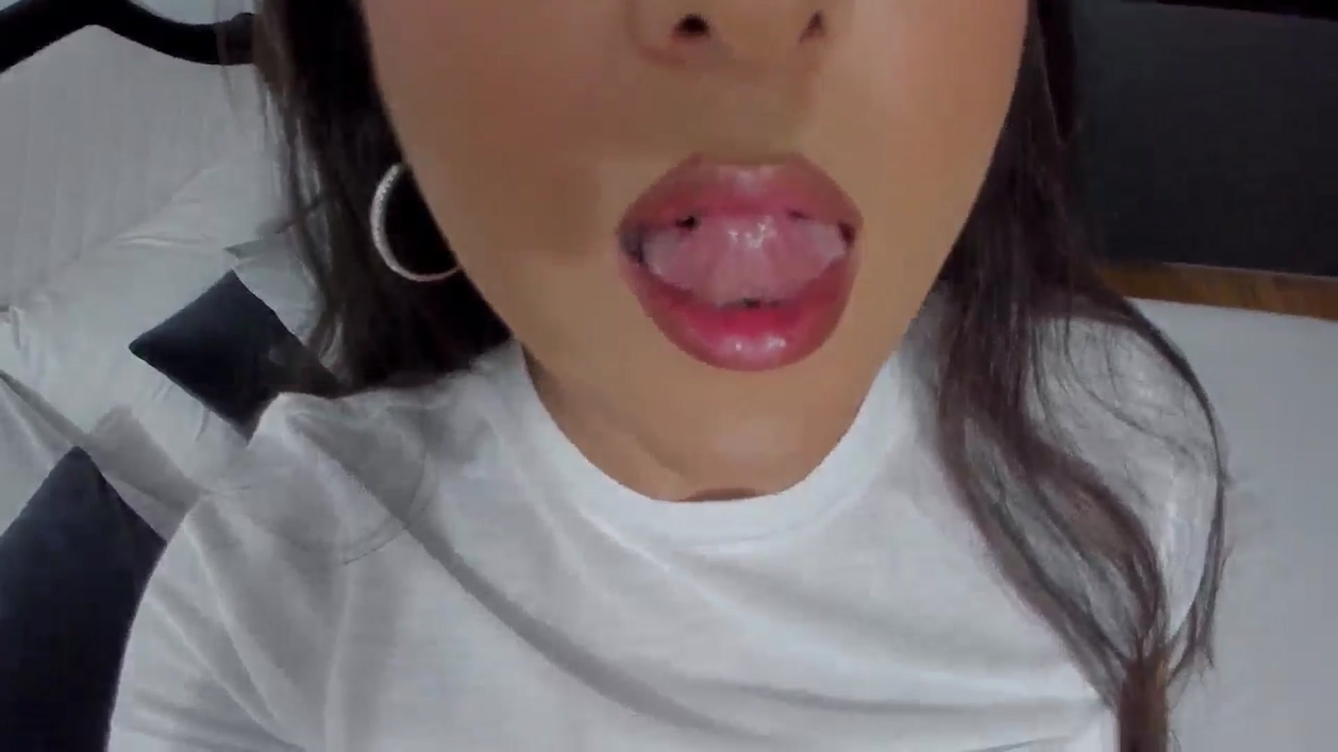 Gallery image thumbnail from AngelBaby__'s myfreecams stream on, 10/30/2024, 16:10 image 14 of 20