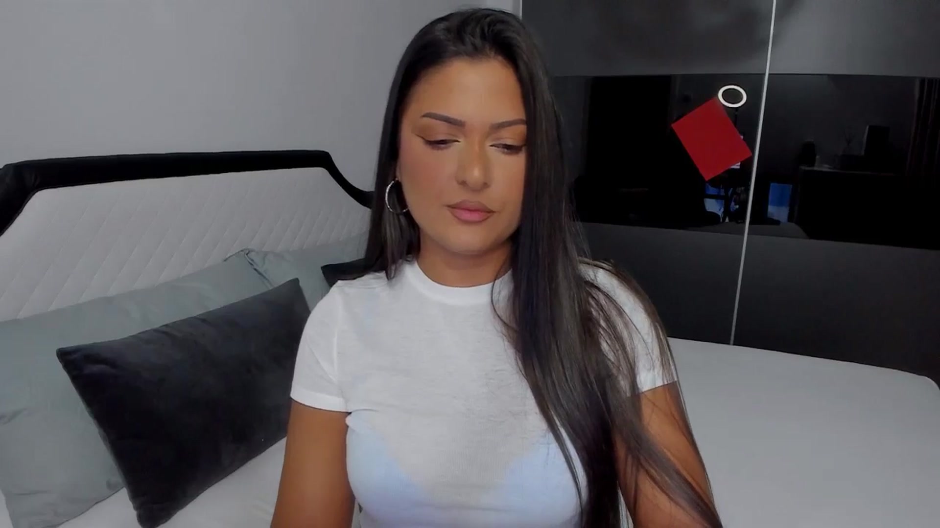 Gallery image thumbnail from AngelBaby__'s myfreecams stream on, 11/14/2024, 14:58 image 8 of 20