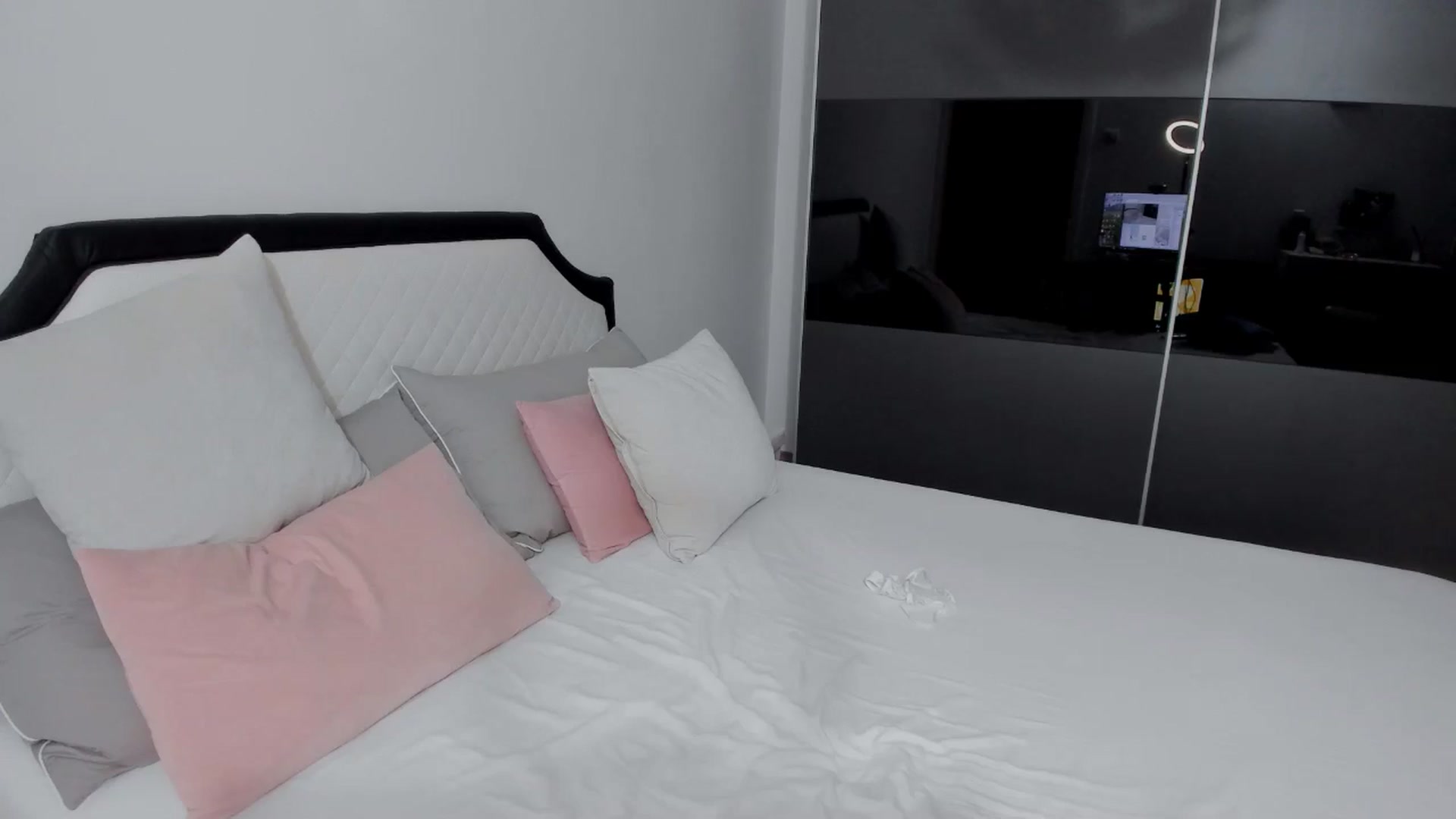 Gallery image thumbnail from AngelBaby__'s myfreecams stream on, 01/14/2025, 17:36 image 16 of 20