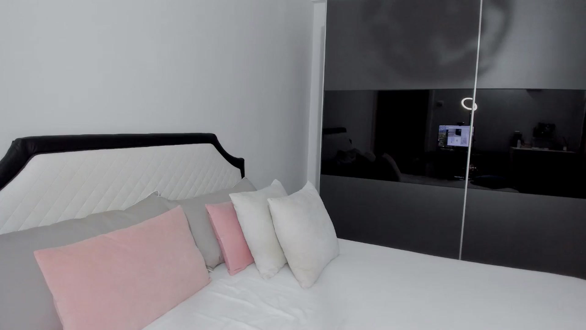 Gallery image thumbnail from AngelBaby__'s myfreecams stream on, 01/15/2025, 14:32 image 19 of 20